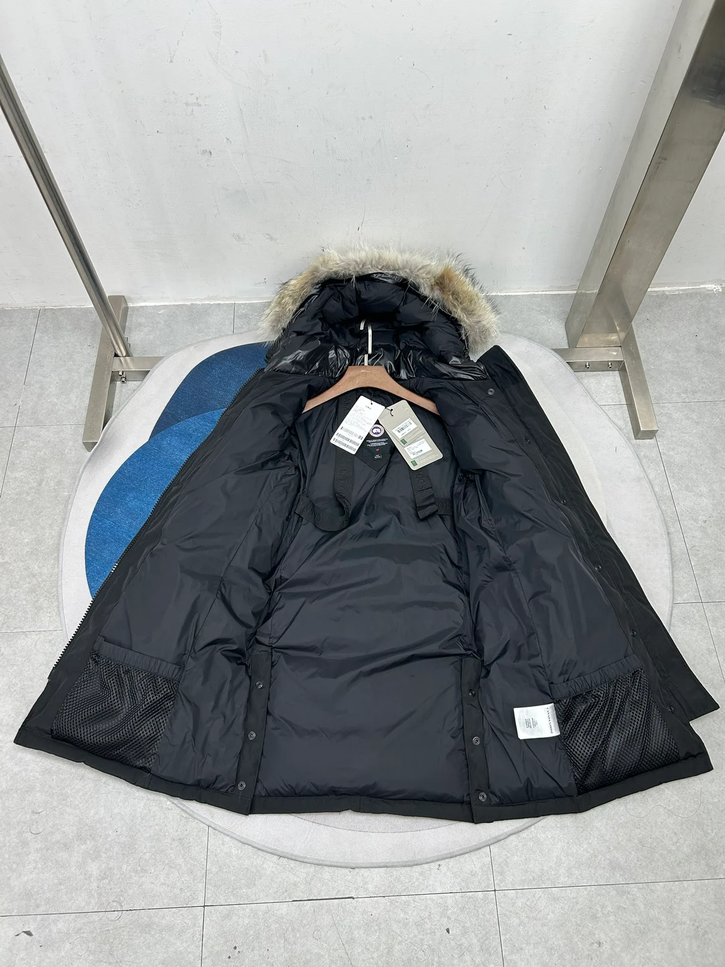 Women's Jackets And Down Jackets CANADA GOOSE 18188607