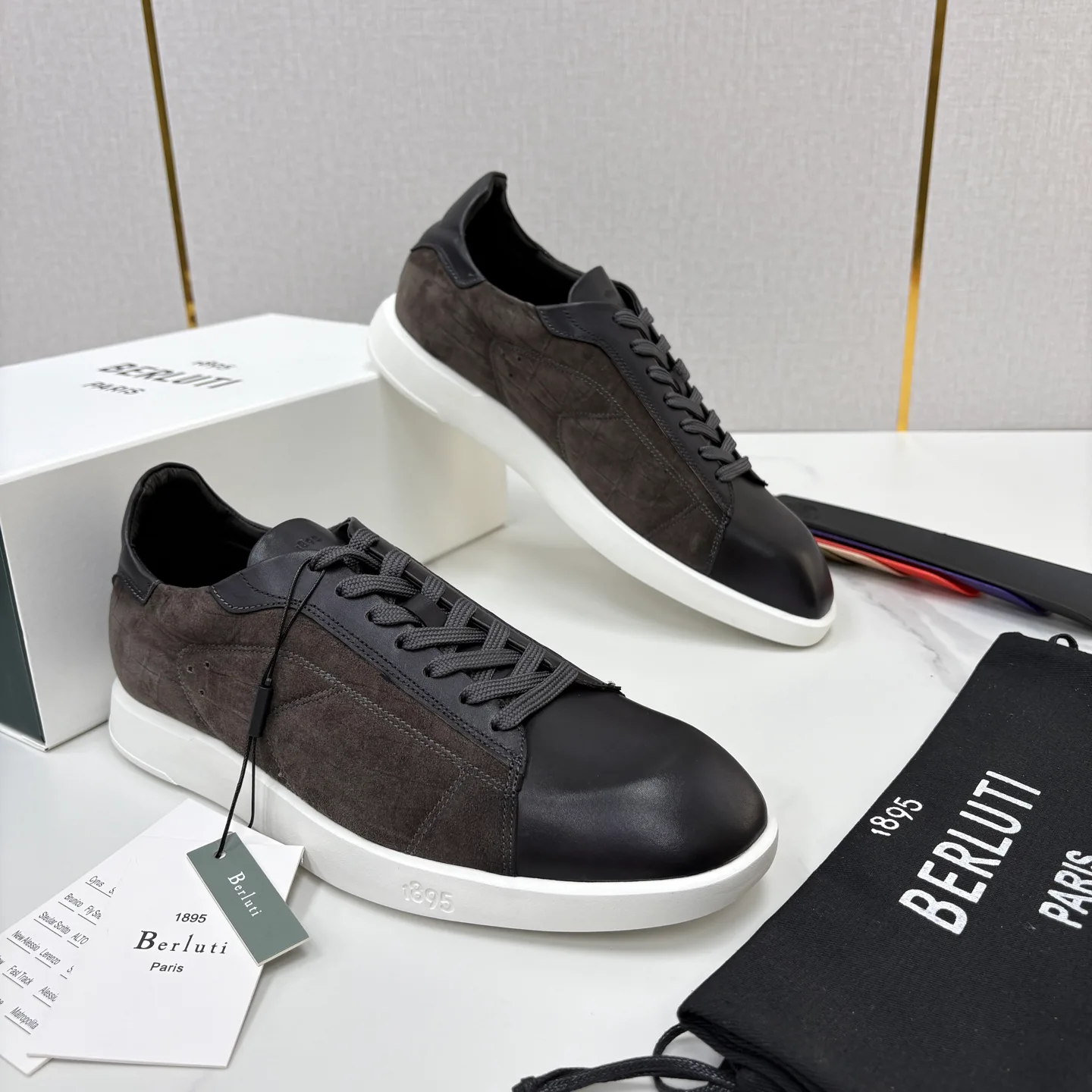 Men's Sneakers BERLUTI 17579131
