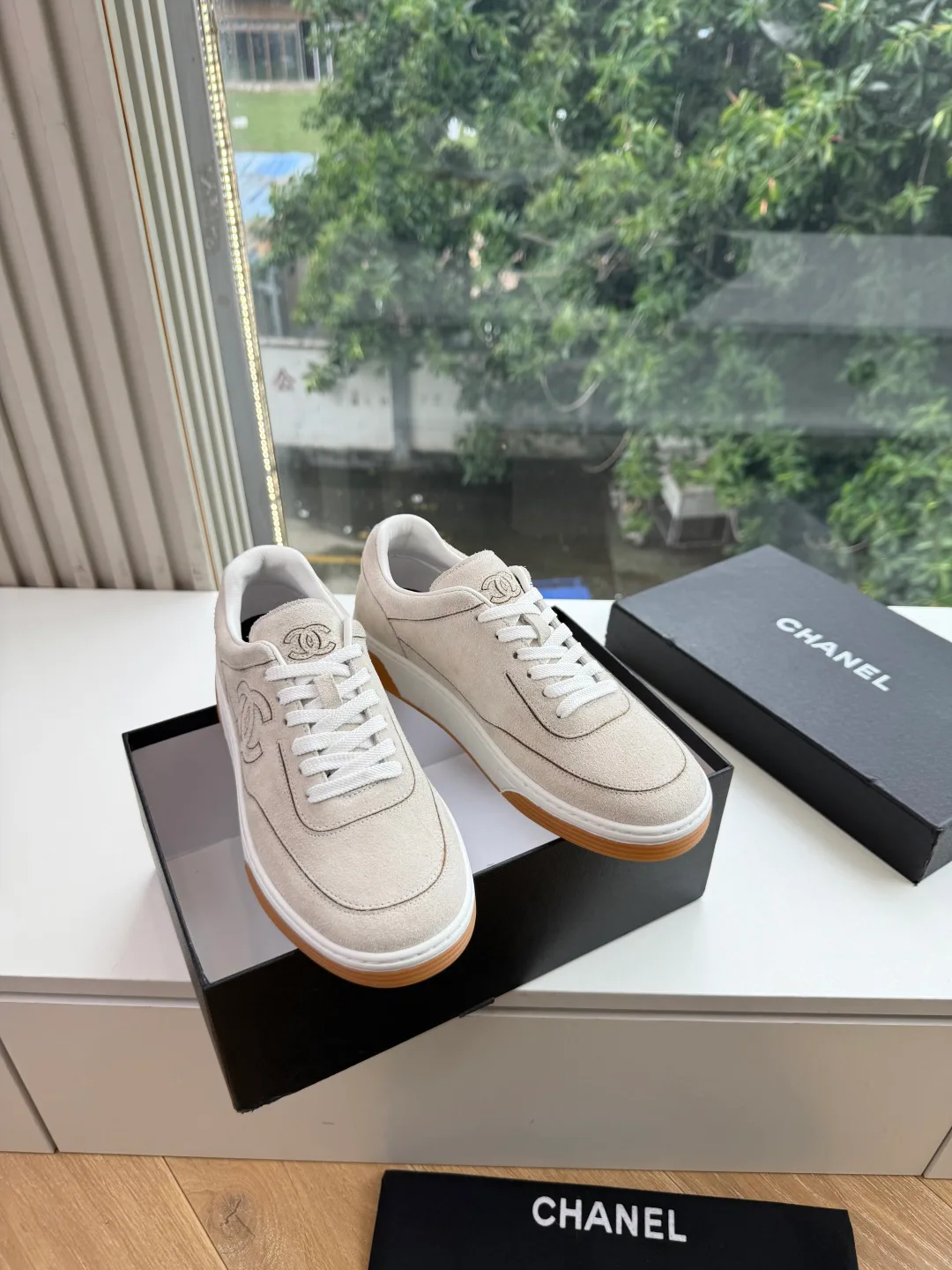 Women's Sneakers CHANEL 17940693