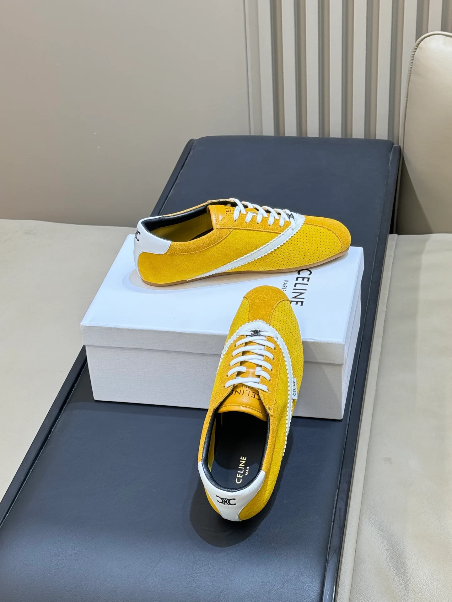 Women's Sneakers CELINE 18072899