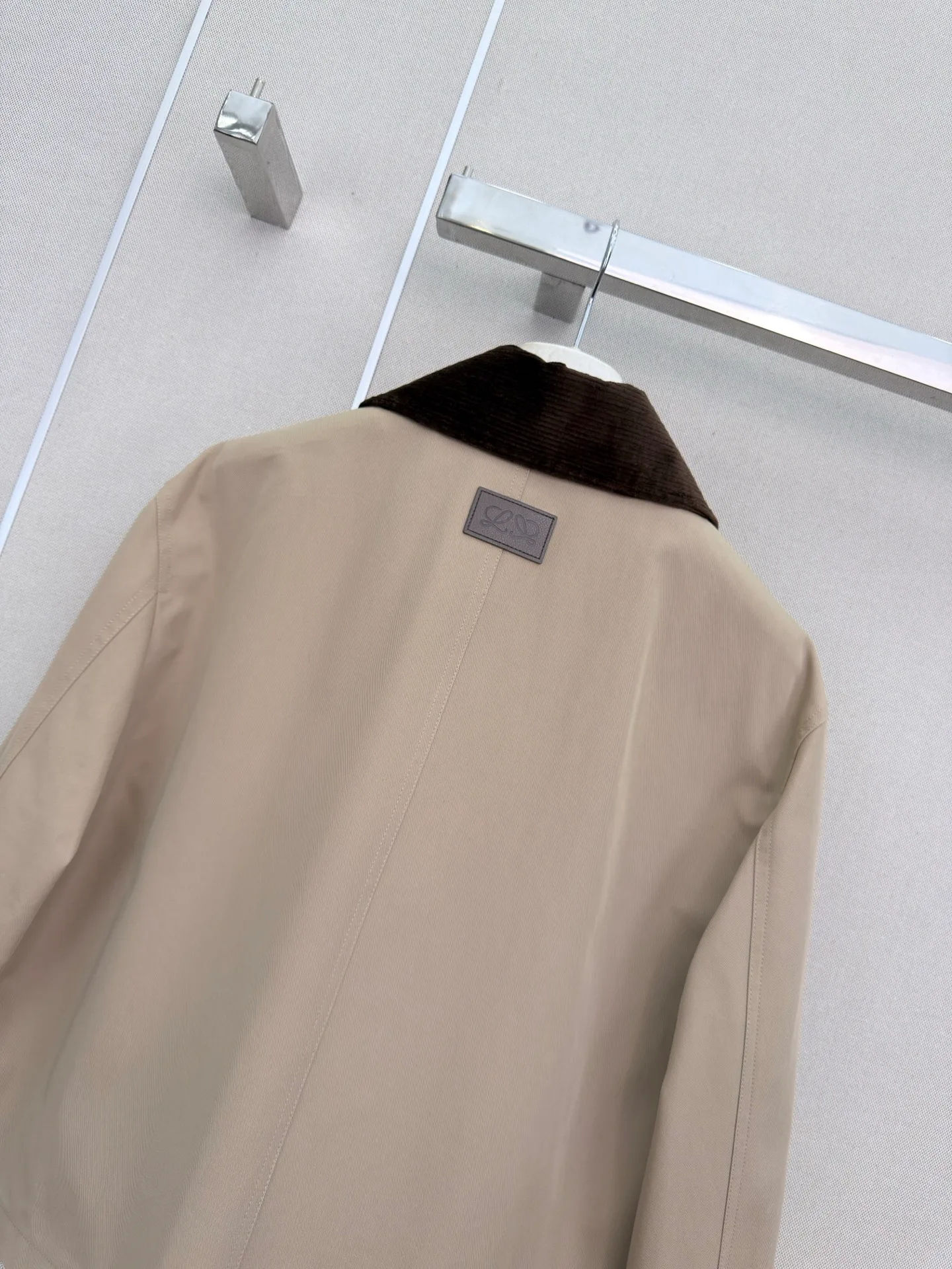 Women's Jackets And Down Jackets LOEWE 18023219