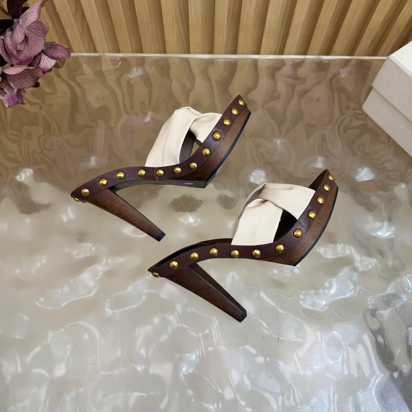 Women's Open-Toe Sandals SAINT LAURENT 17816904