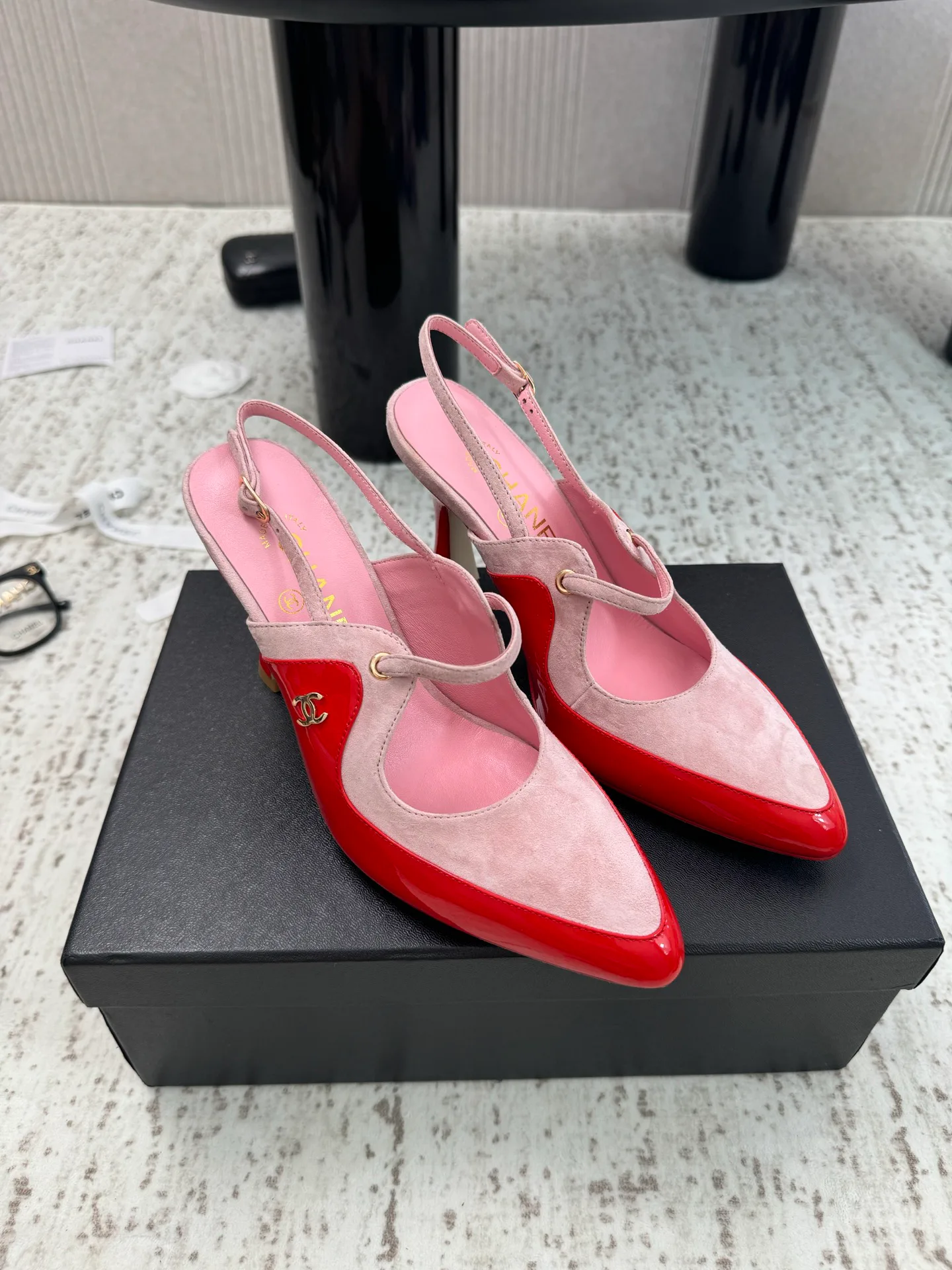 Women's Heels CHANEL 19576934