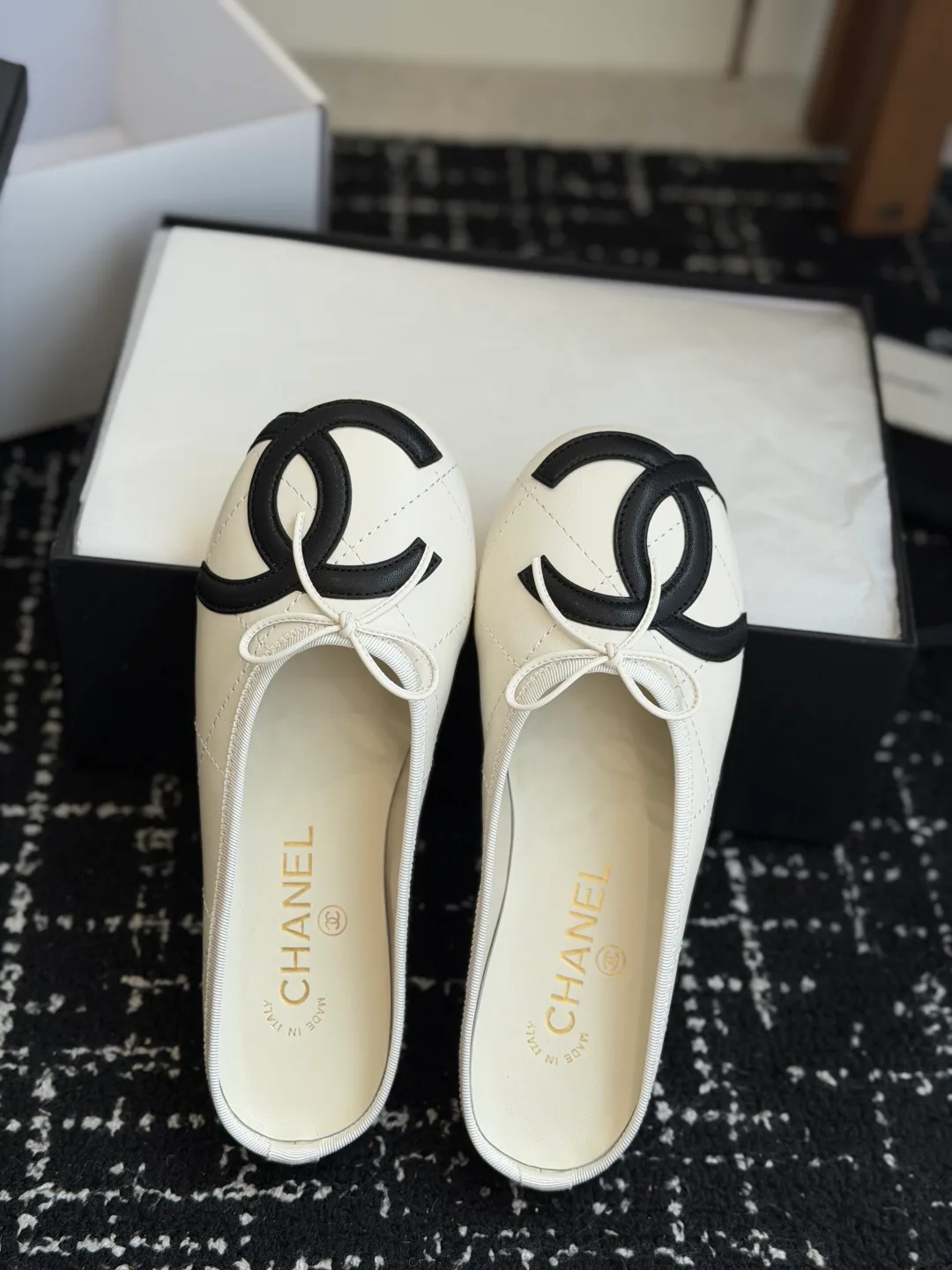 Women's Mules And Clogs CHANEL 17375257