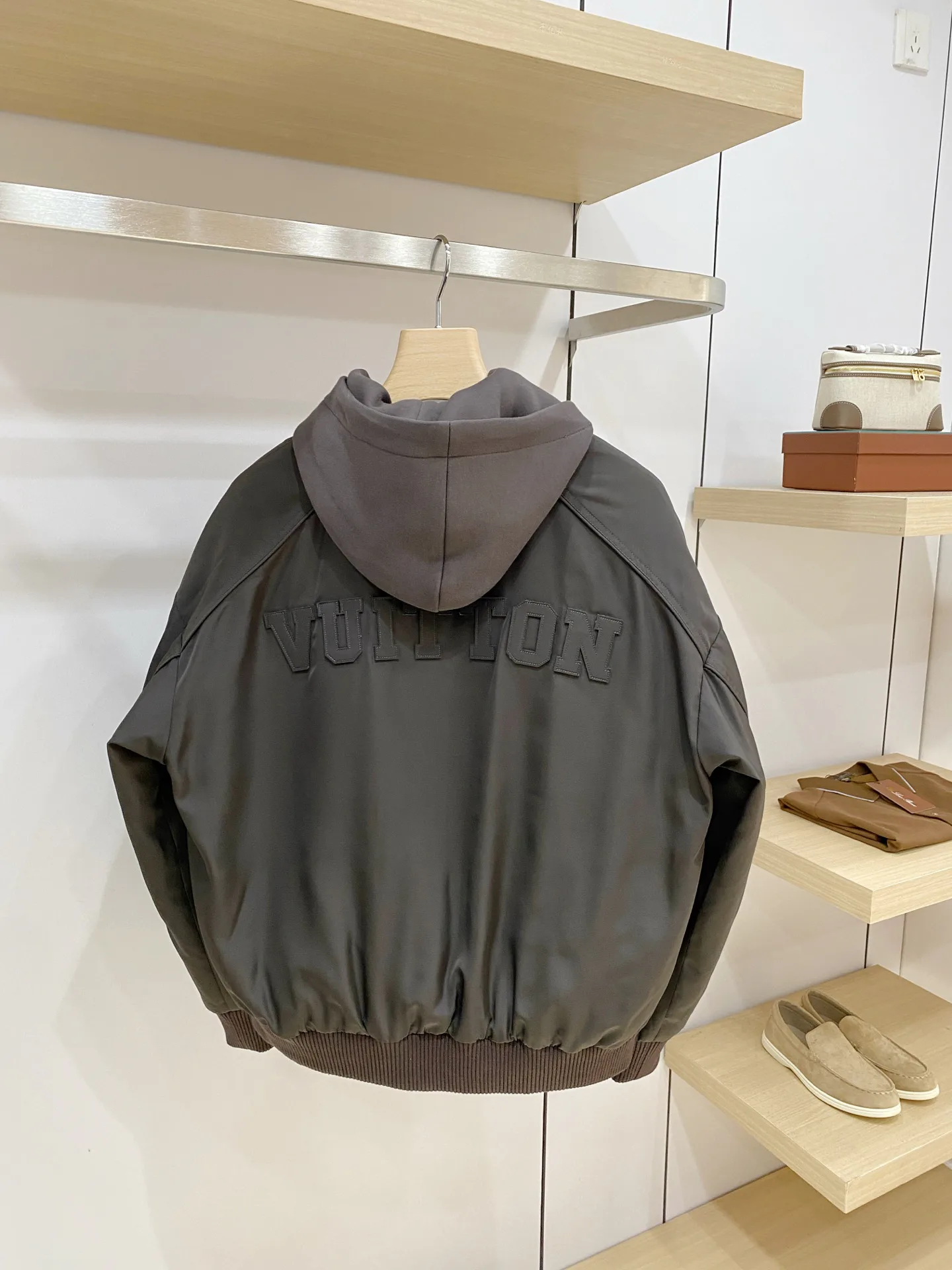 Men's Jackets And Down Jackets LOUIS VUITTON 18469477