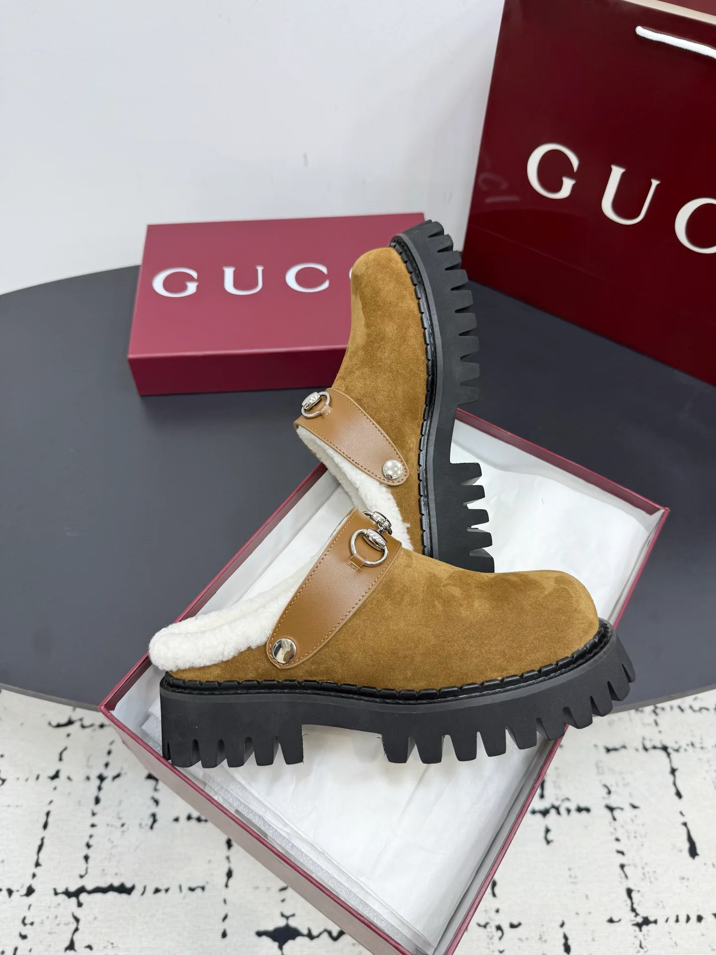 Women's Mules And Clogs GUCCI 18393365