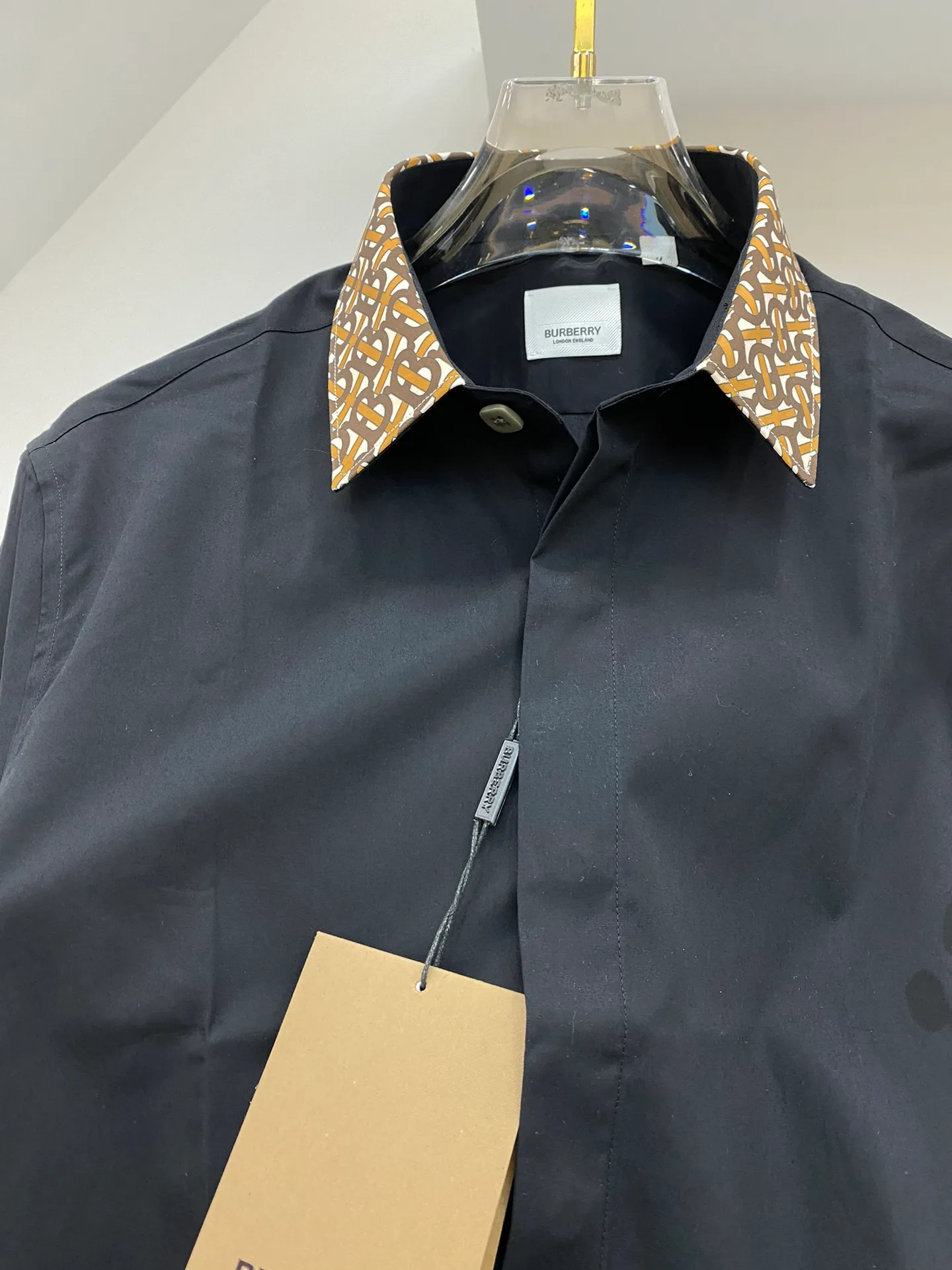 Men's Shirts BURBERRY 18509953
