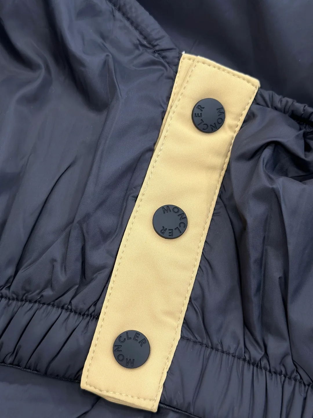 Men's Jackets And Down Jackets MONCLER 18461309