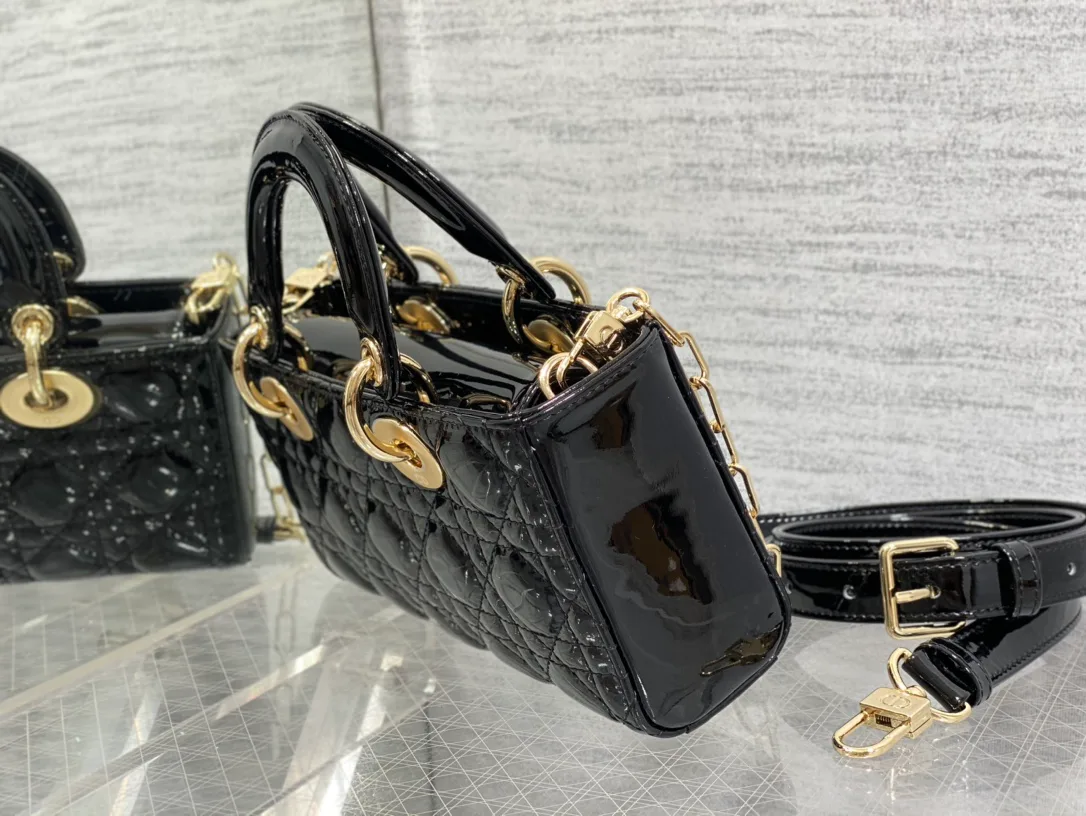 Women's Classic Handbags CHRISTIAN DIOR 17770455