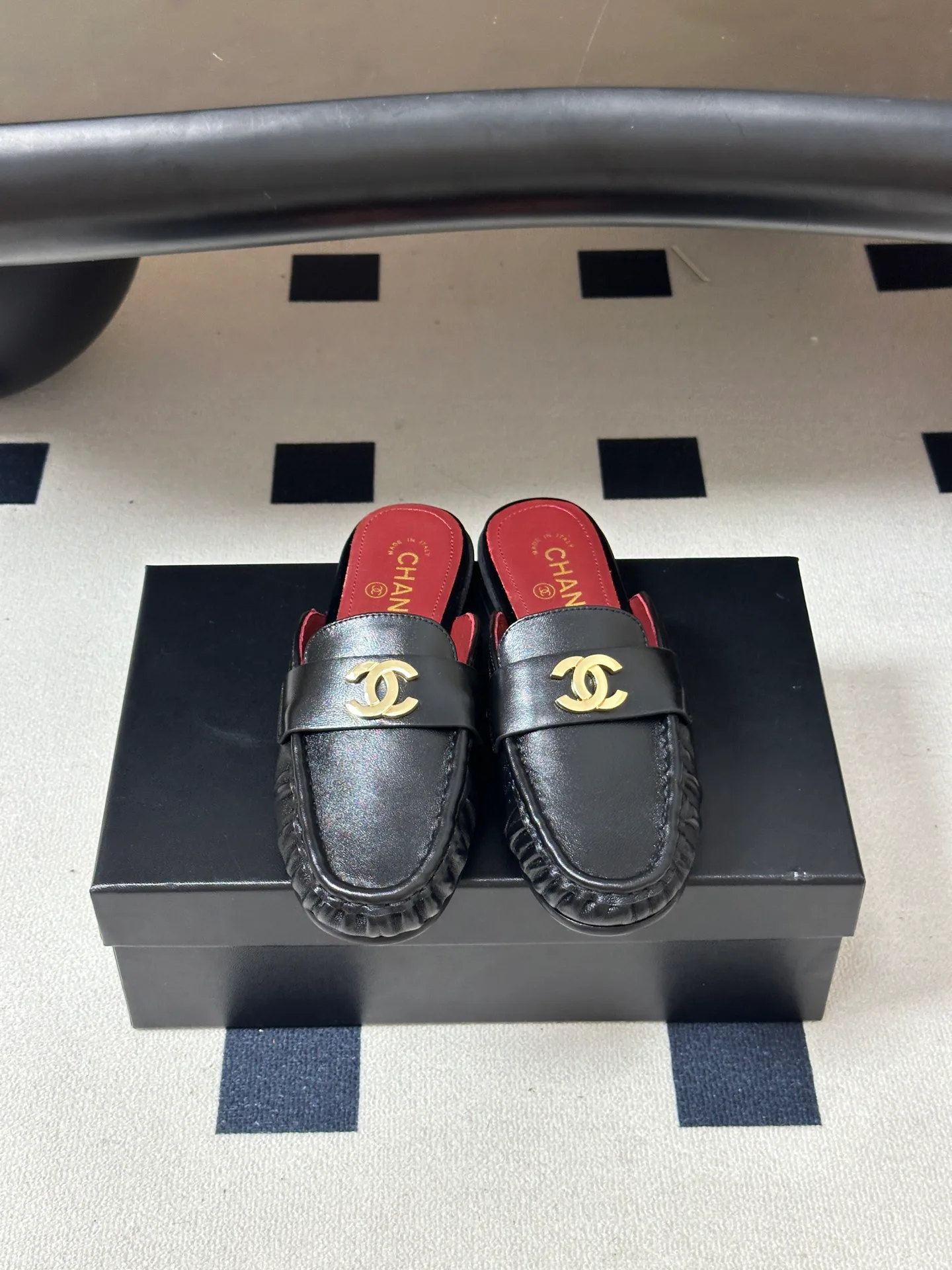 Women's Mules And Clogs CHANEL 17338454
