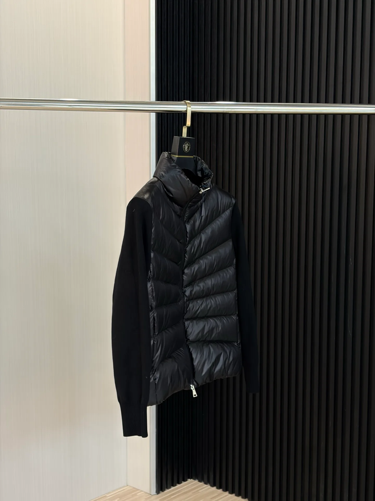 Куртки И Пуховики Женские Moncler 18600049