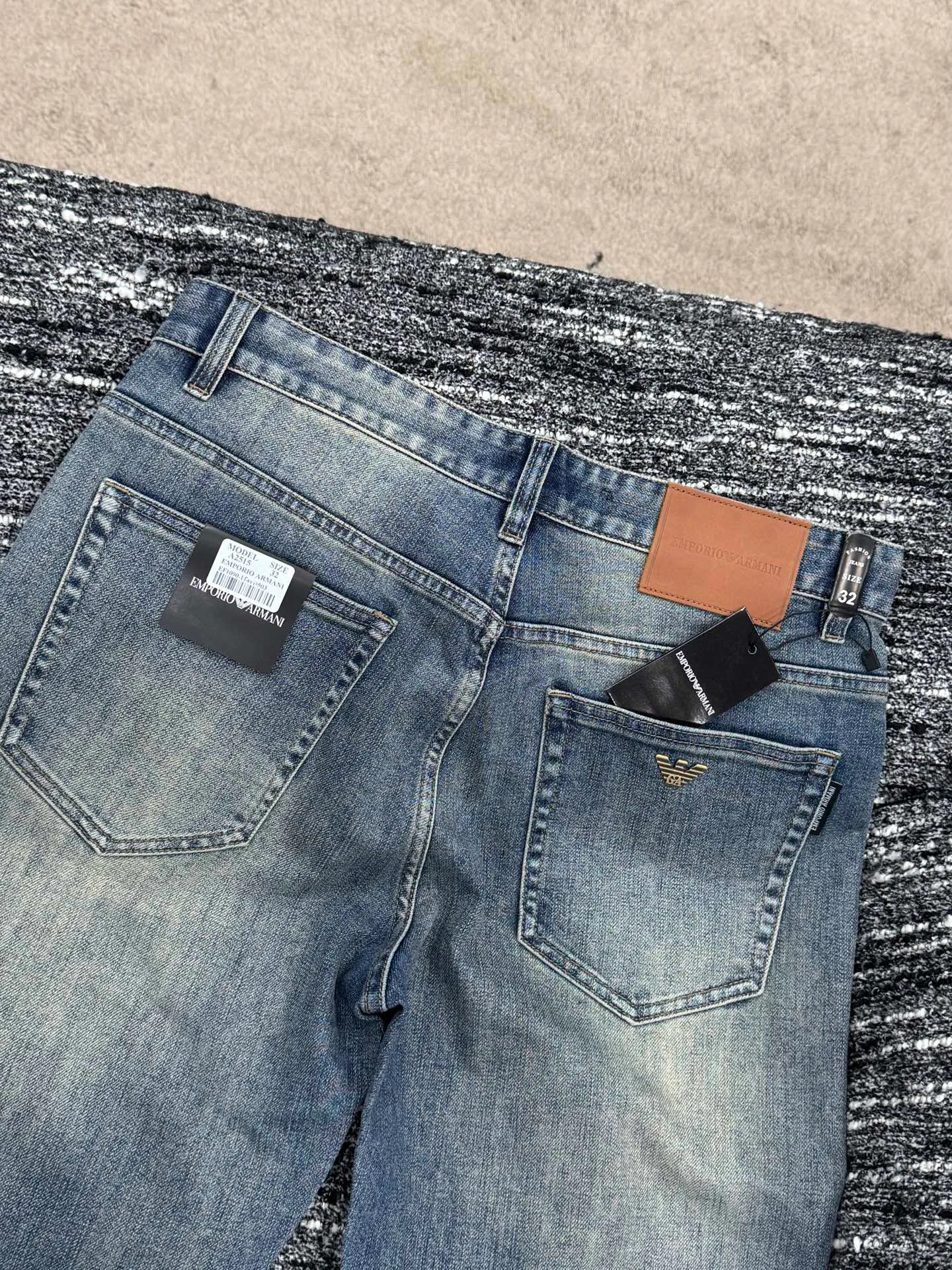 Men's Jeans ARMANI 18084122
