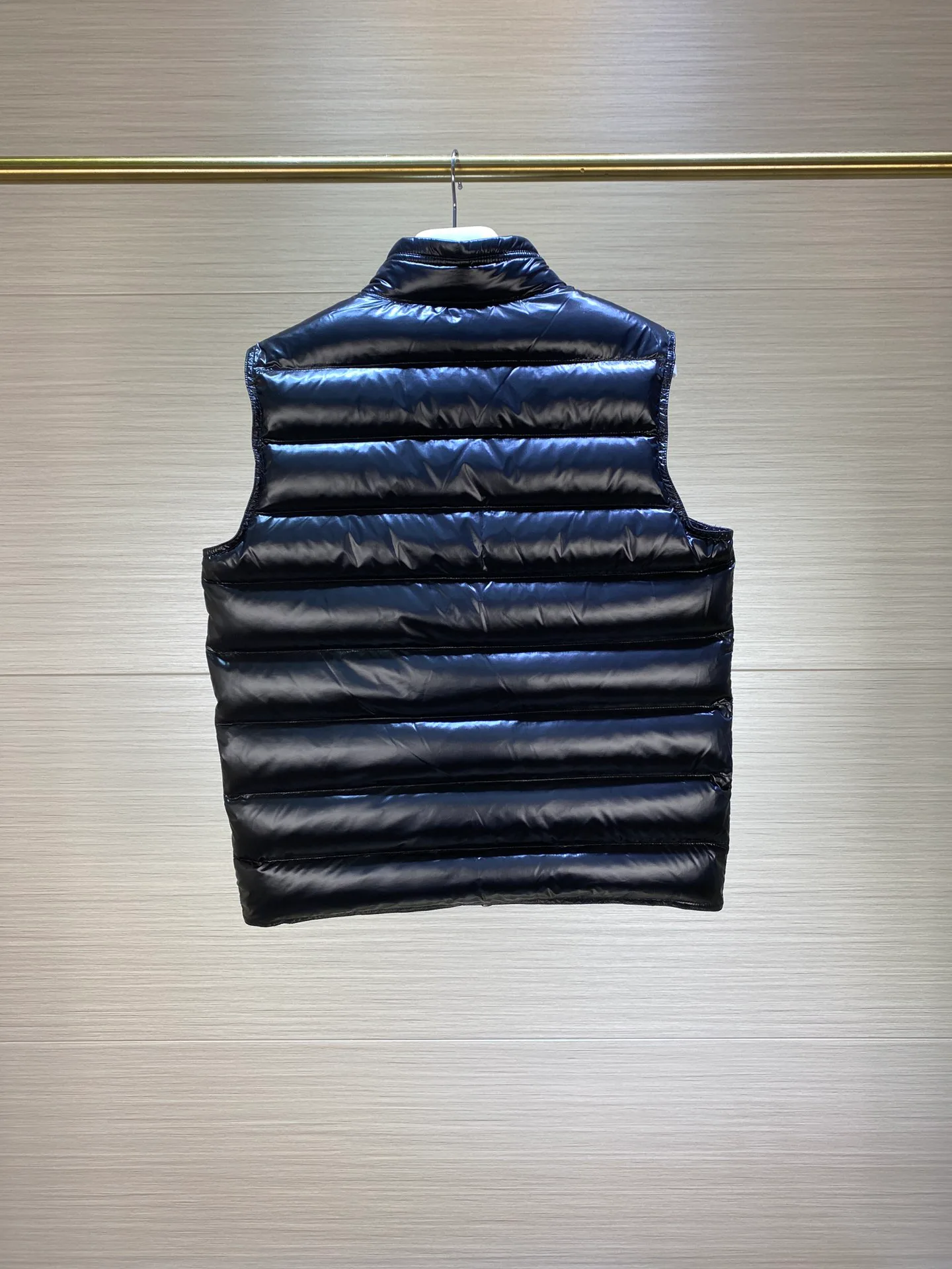 Men's Vests MONCLER 18204173