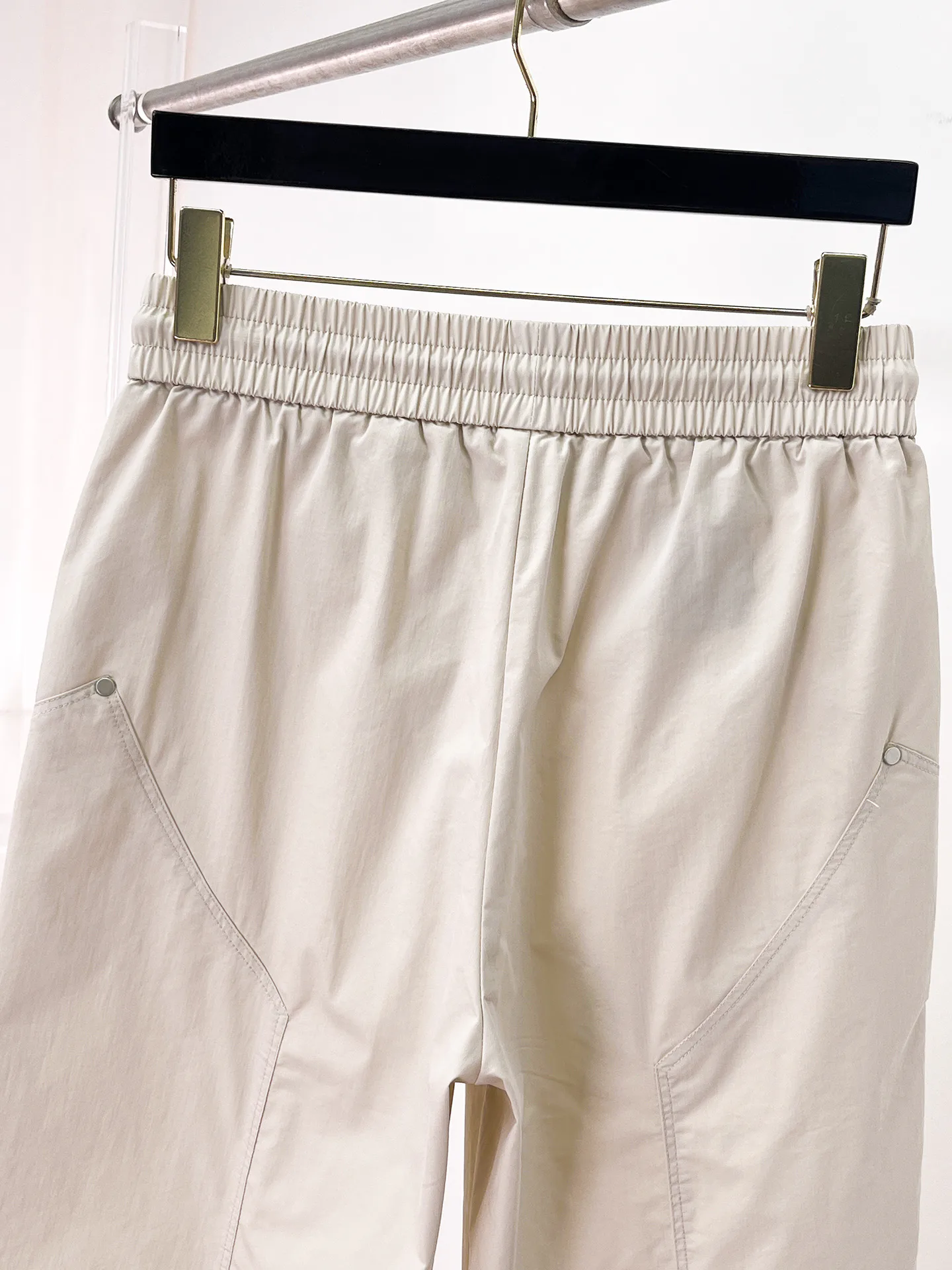 Men's Trousers GIVENCHY 18399316