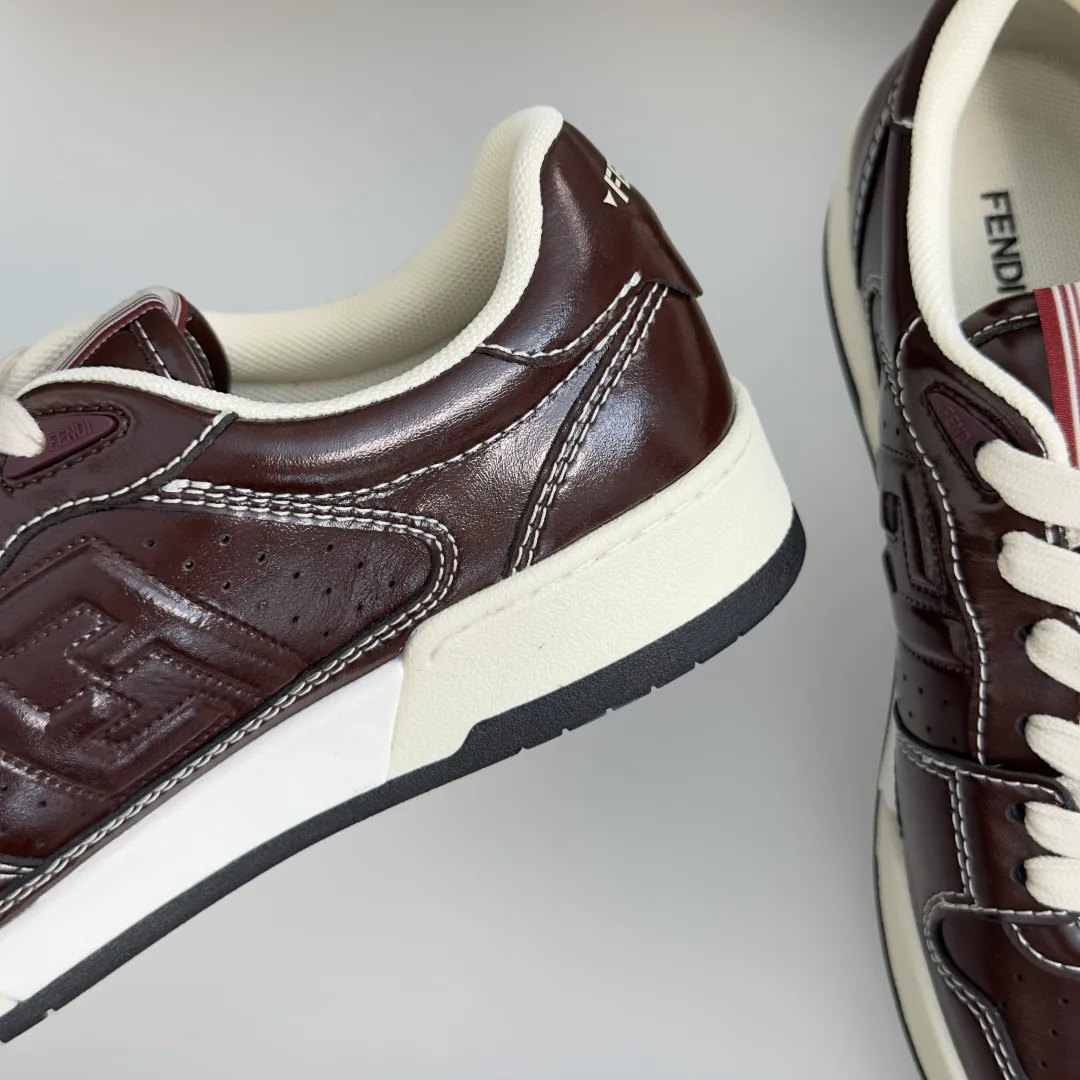 Women's Sneakers FENDI 17729636