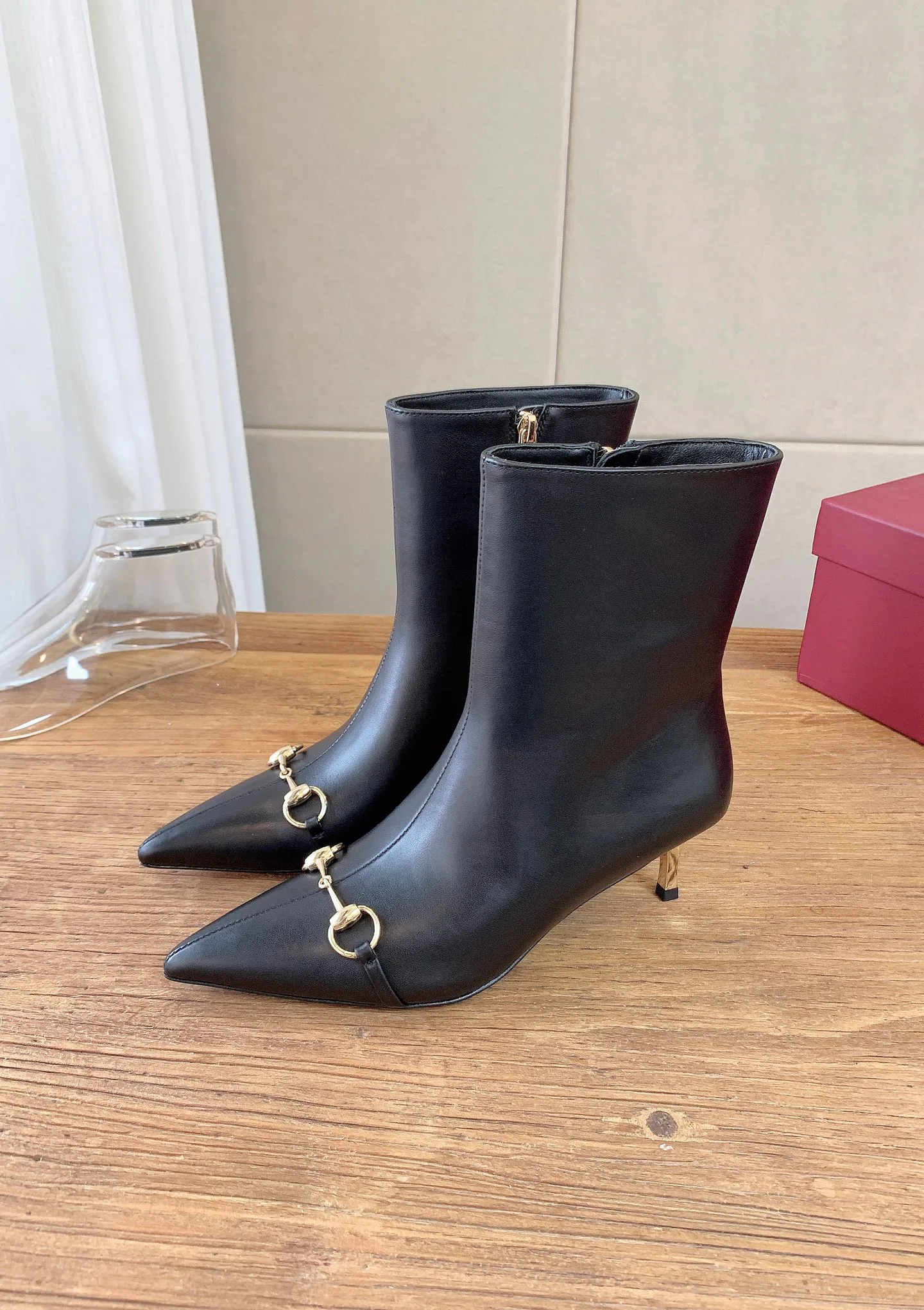 Women's Booties GUCCI 18159976