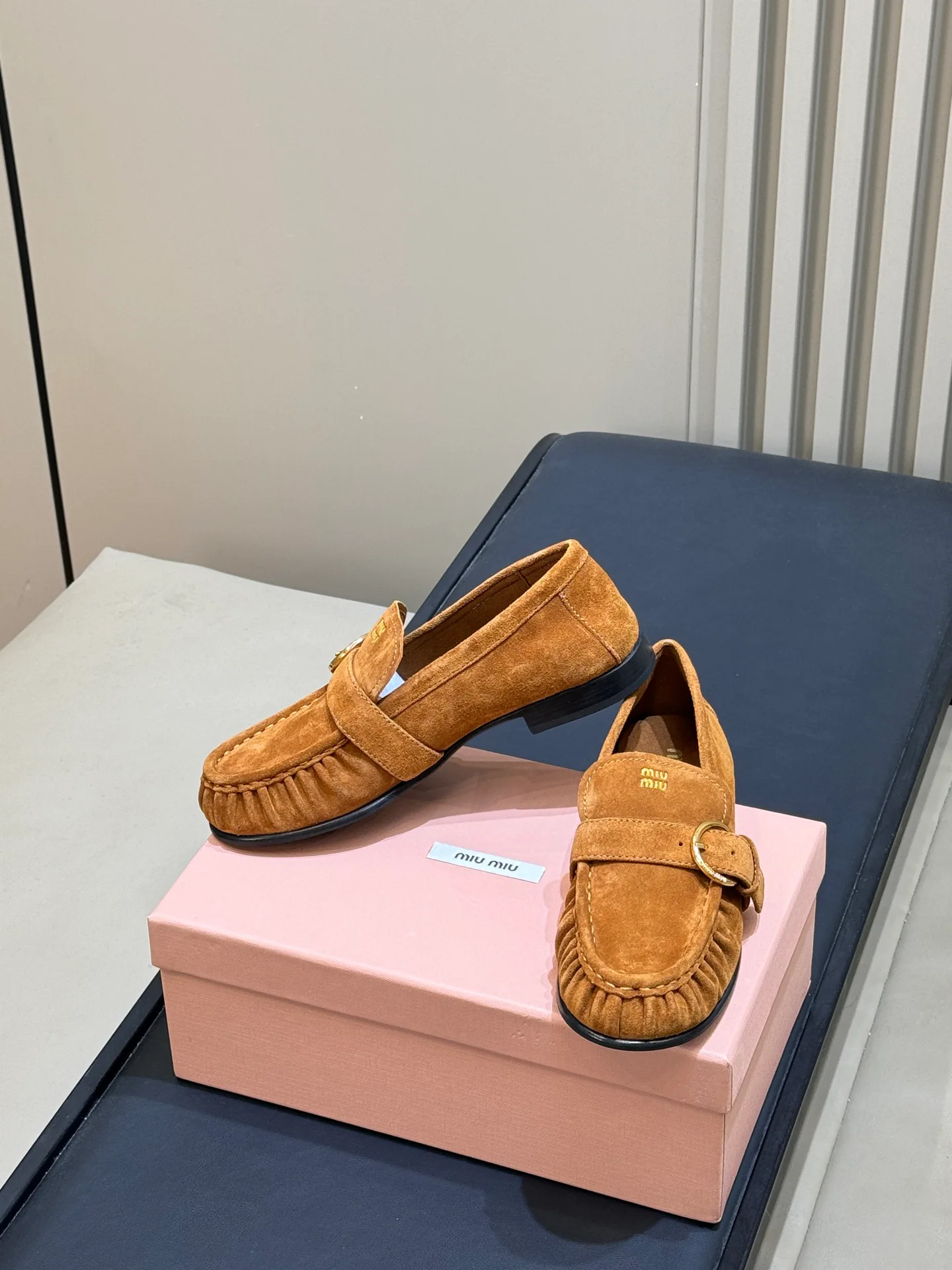 Women's Loafers And Moccasins MIU MIU 18072905
