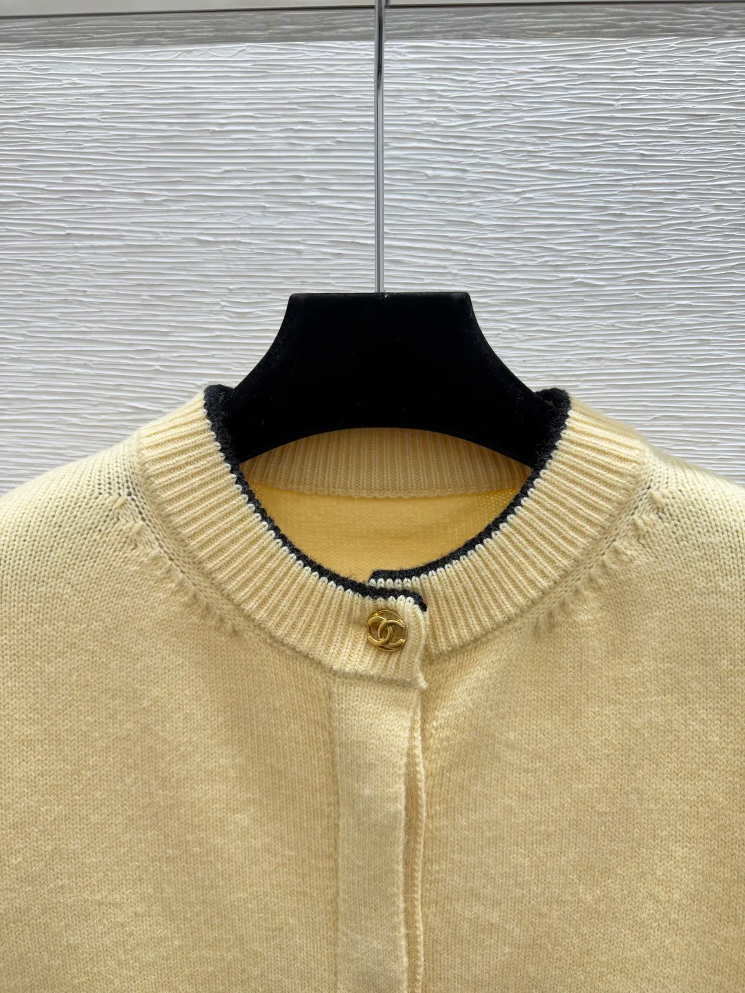 Women's Jumpers And Sweaters CHANEL 18410682