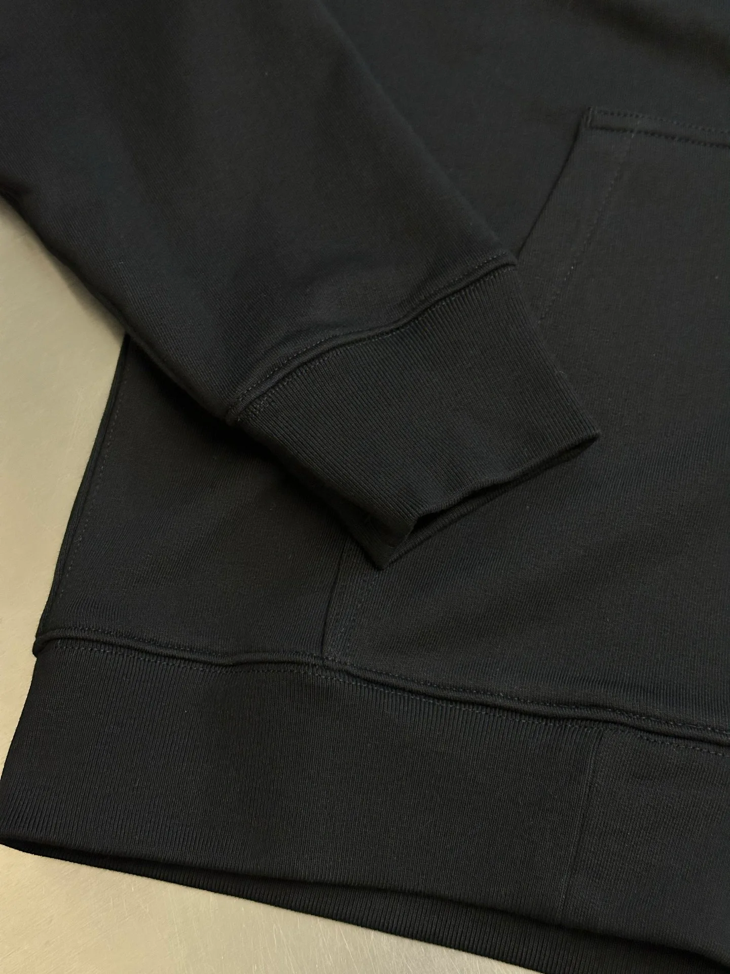 Men's Sweatshirts And Hoodies BURBERRY 18178860