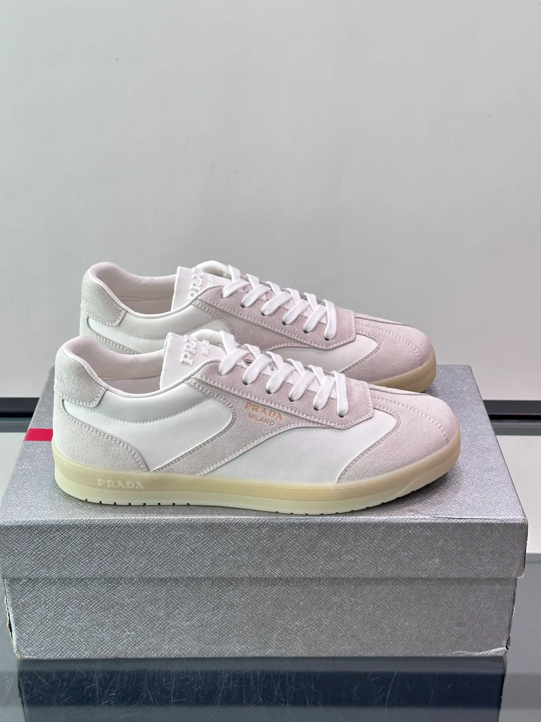 Men's Sneakers PRADA 18079434