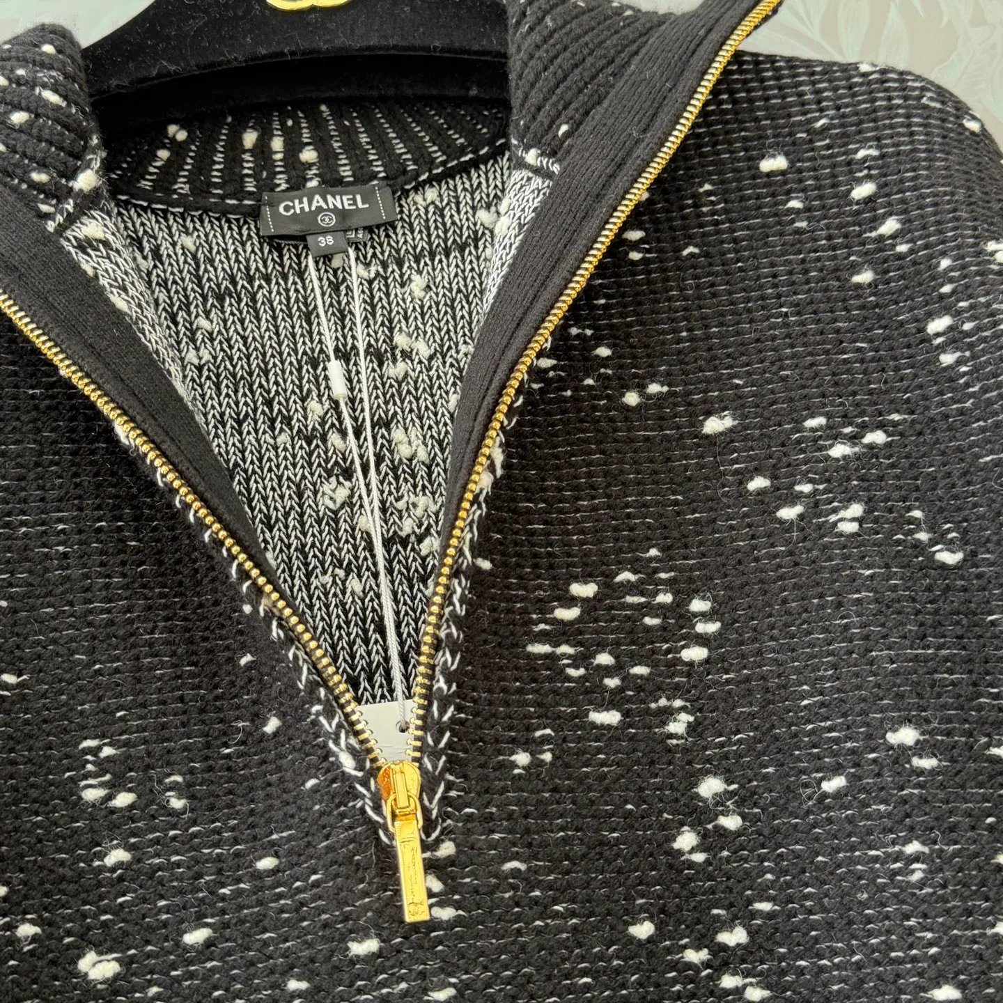 Women's Jumpers And Sweaters CHANEL 18138390