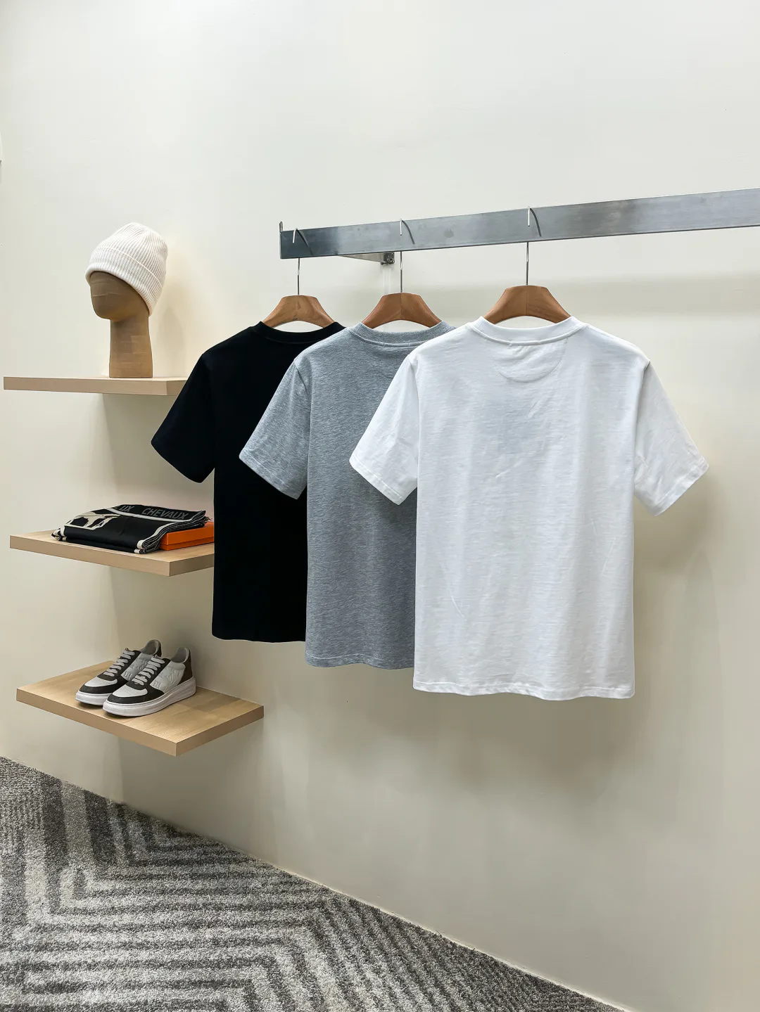 Men's T-Shirts PRADA 18499316