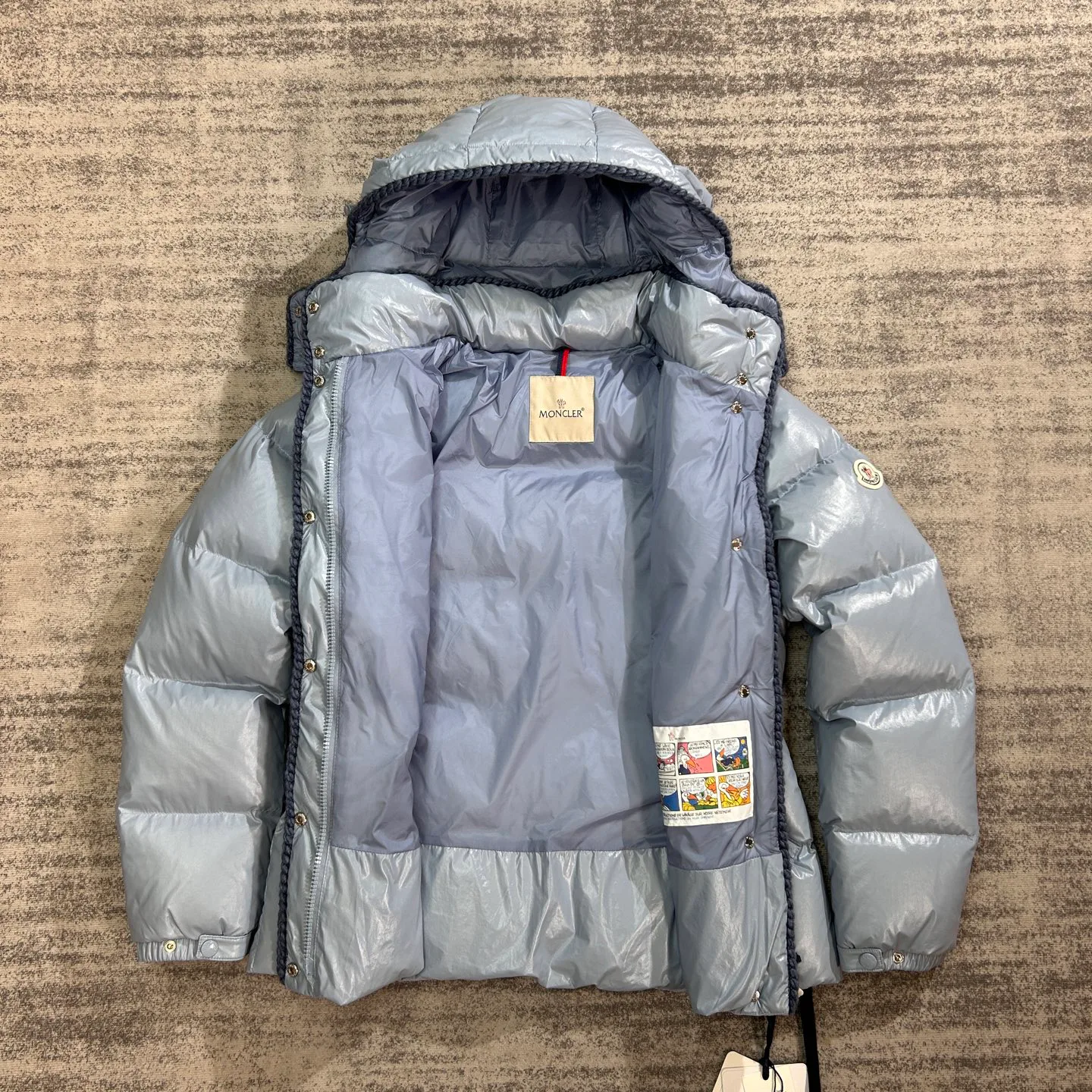 Women's Jackets And Down Jackets MONCLER 18134540