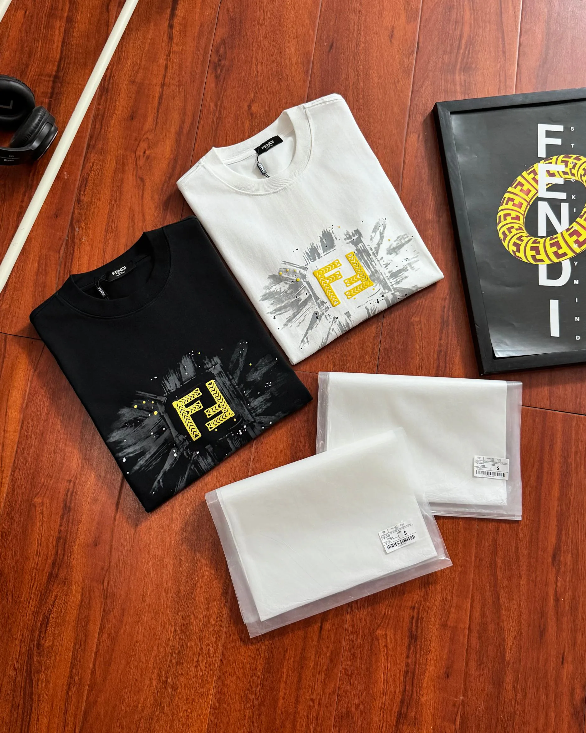 Men's T-Shirts FENDI 17510400