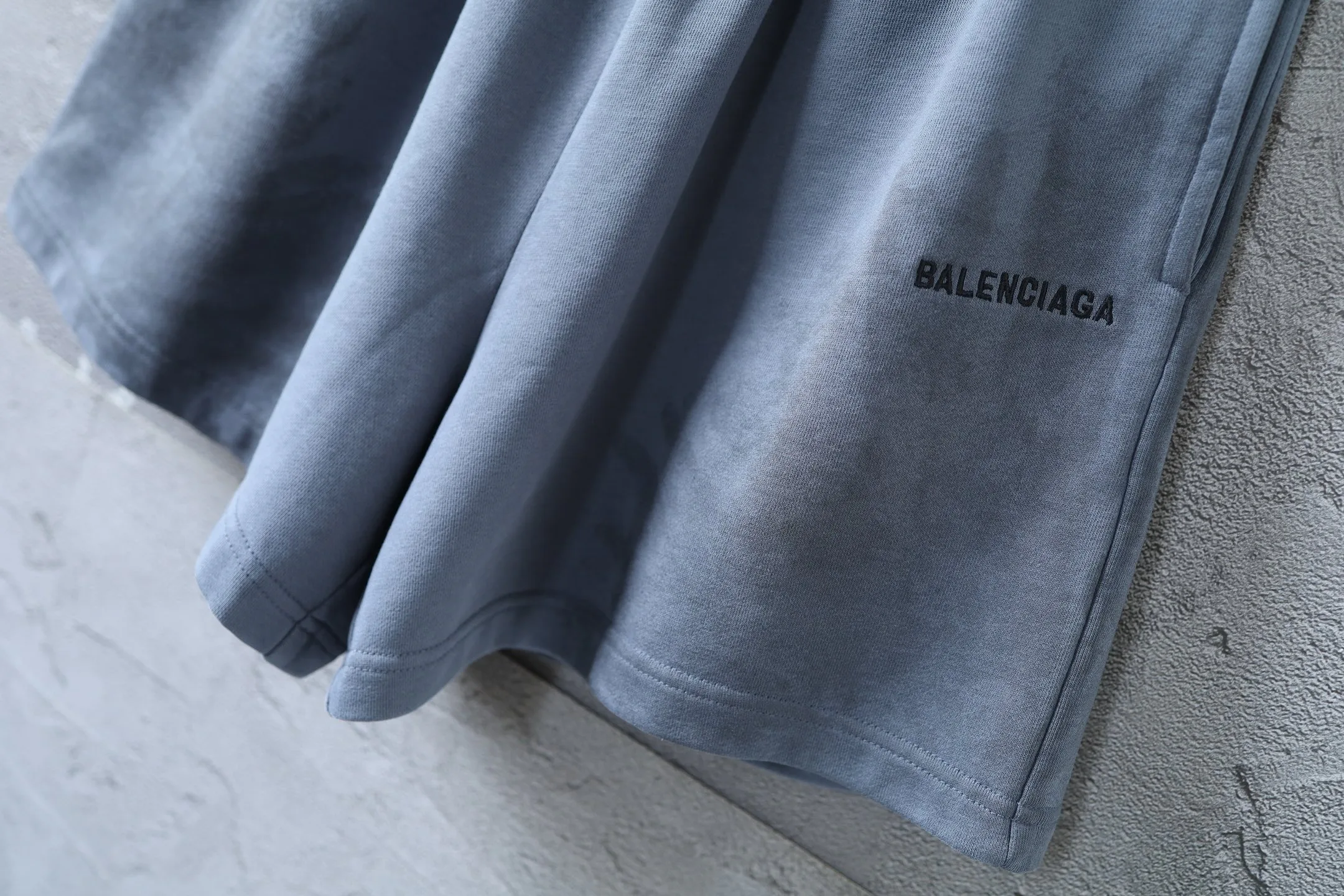 Men's Shorts BALENCIAGA 17778784