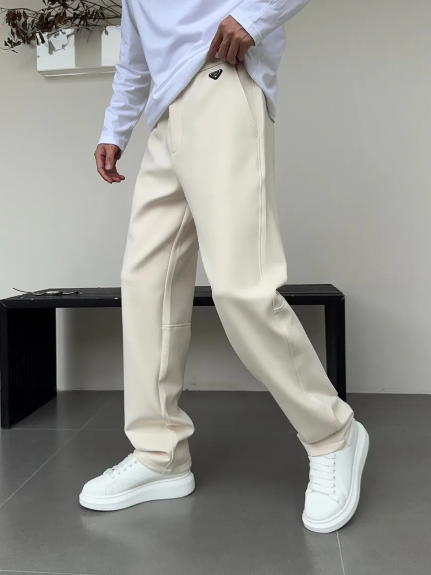 Women's Trousers PRADA 18178457
