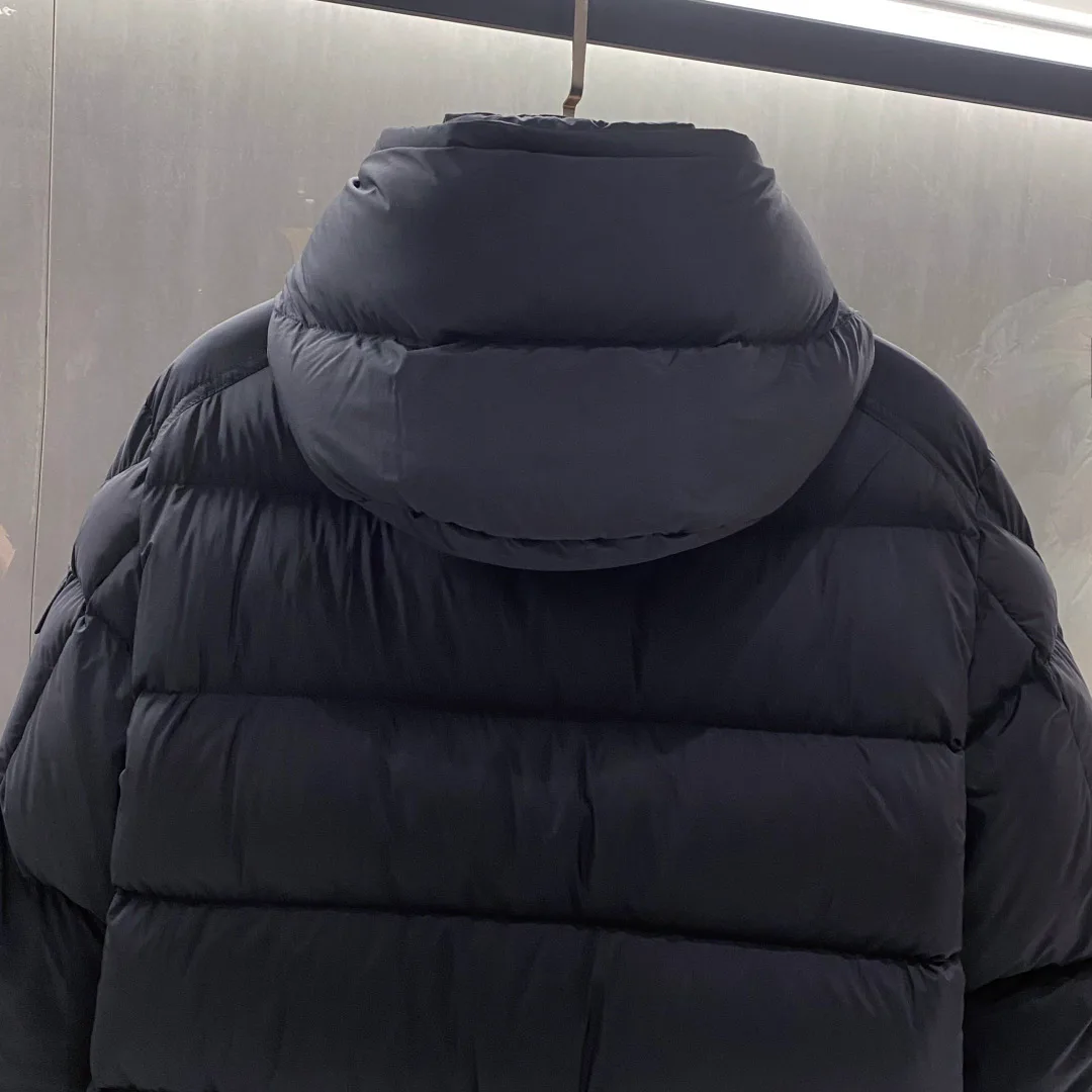 Куртки И Пуховики Мужские Moncler 18572324