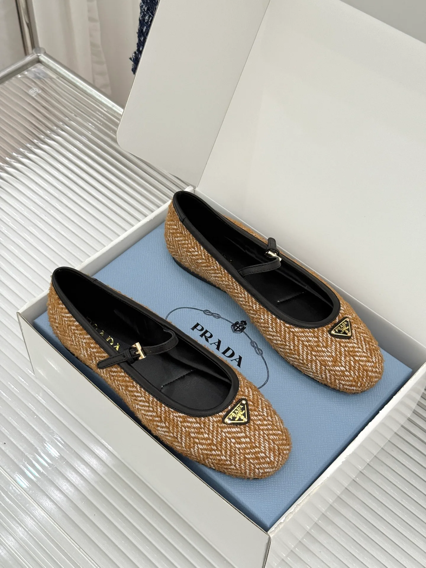 Women's Ballet Flats PRADA 18432689