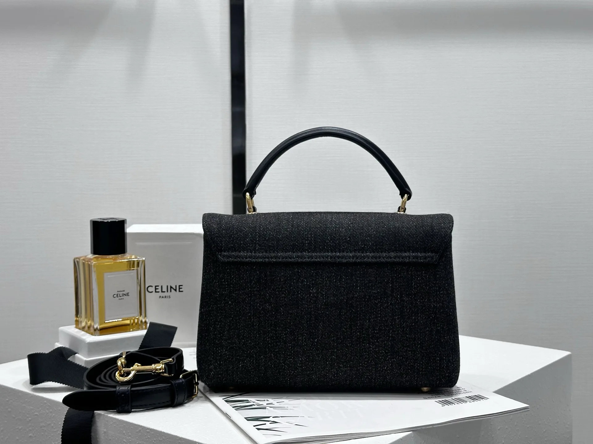 Women's Classic Handbags CELINE 17802985