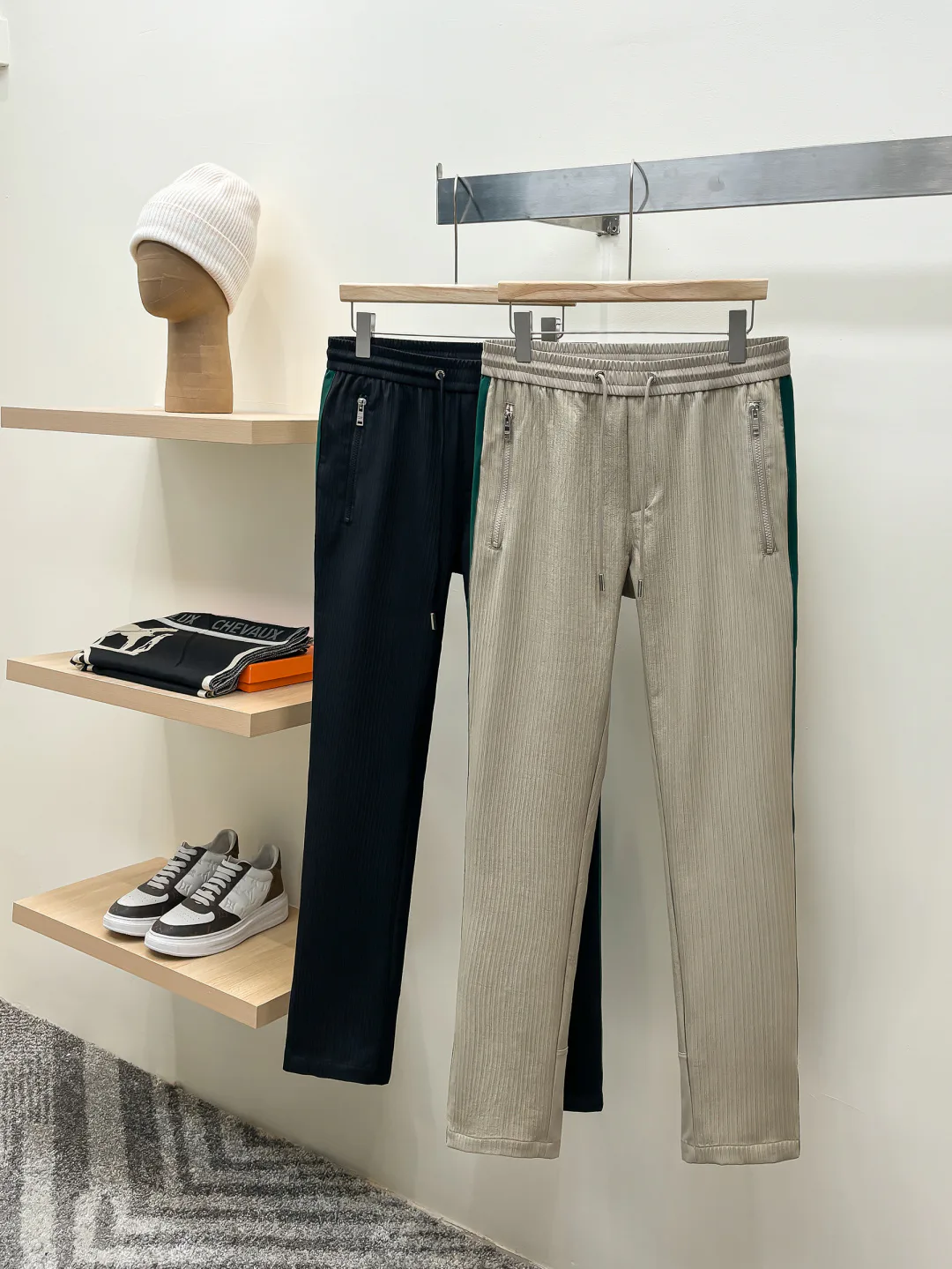 Men's Trousers PRADA 18499223