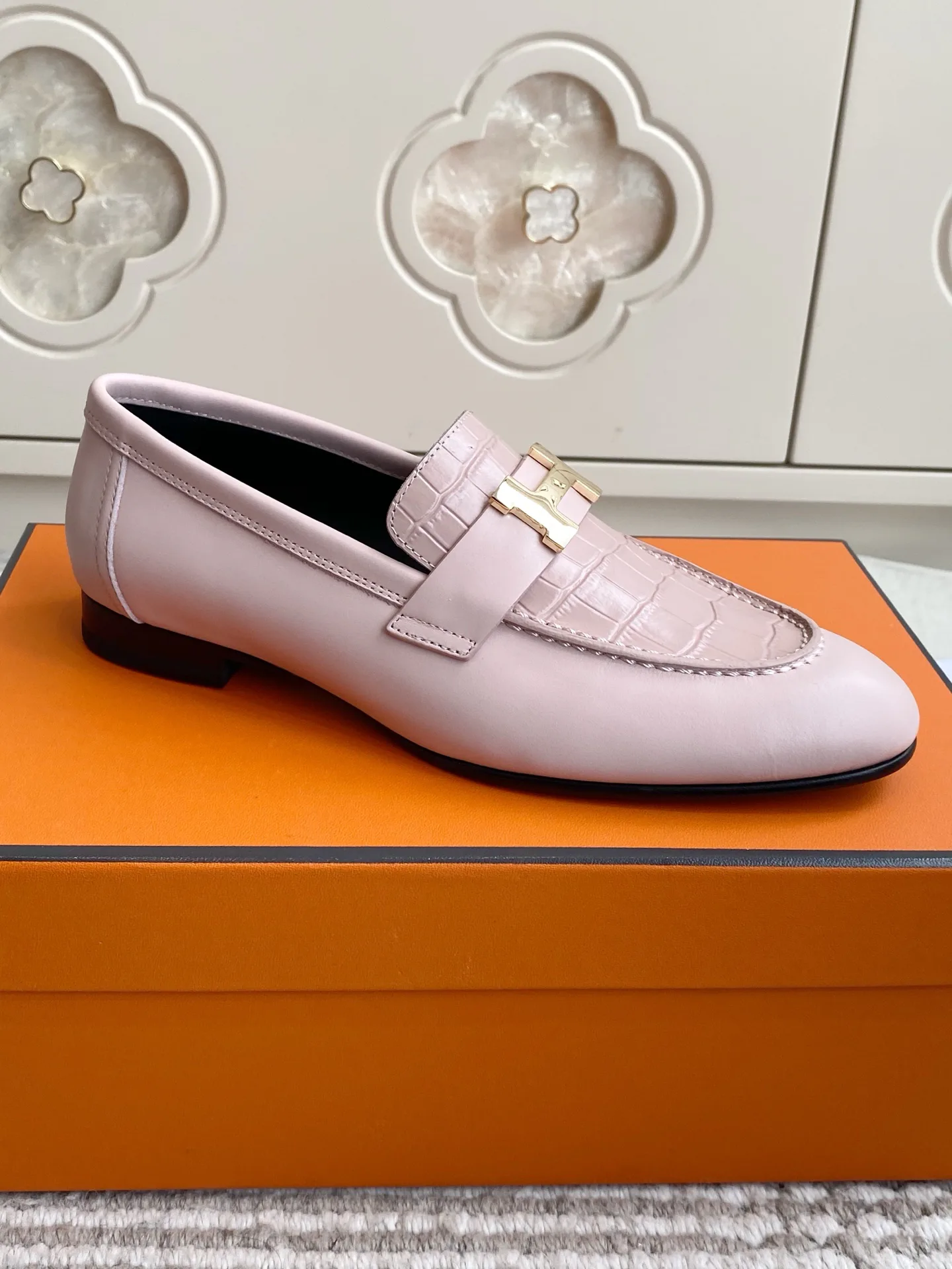 Women's Loafers And Moccasins HERMES 17758061