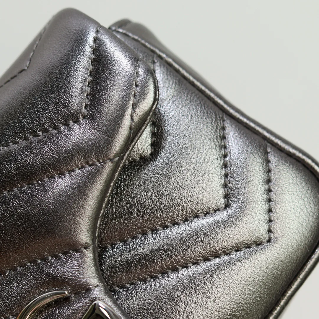 Women's Classic Handbags GUCCI 17948083
