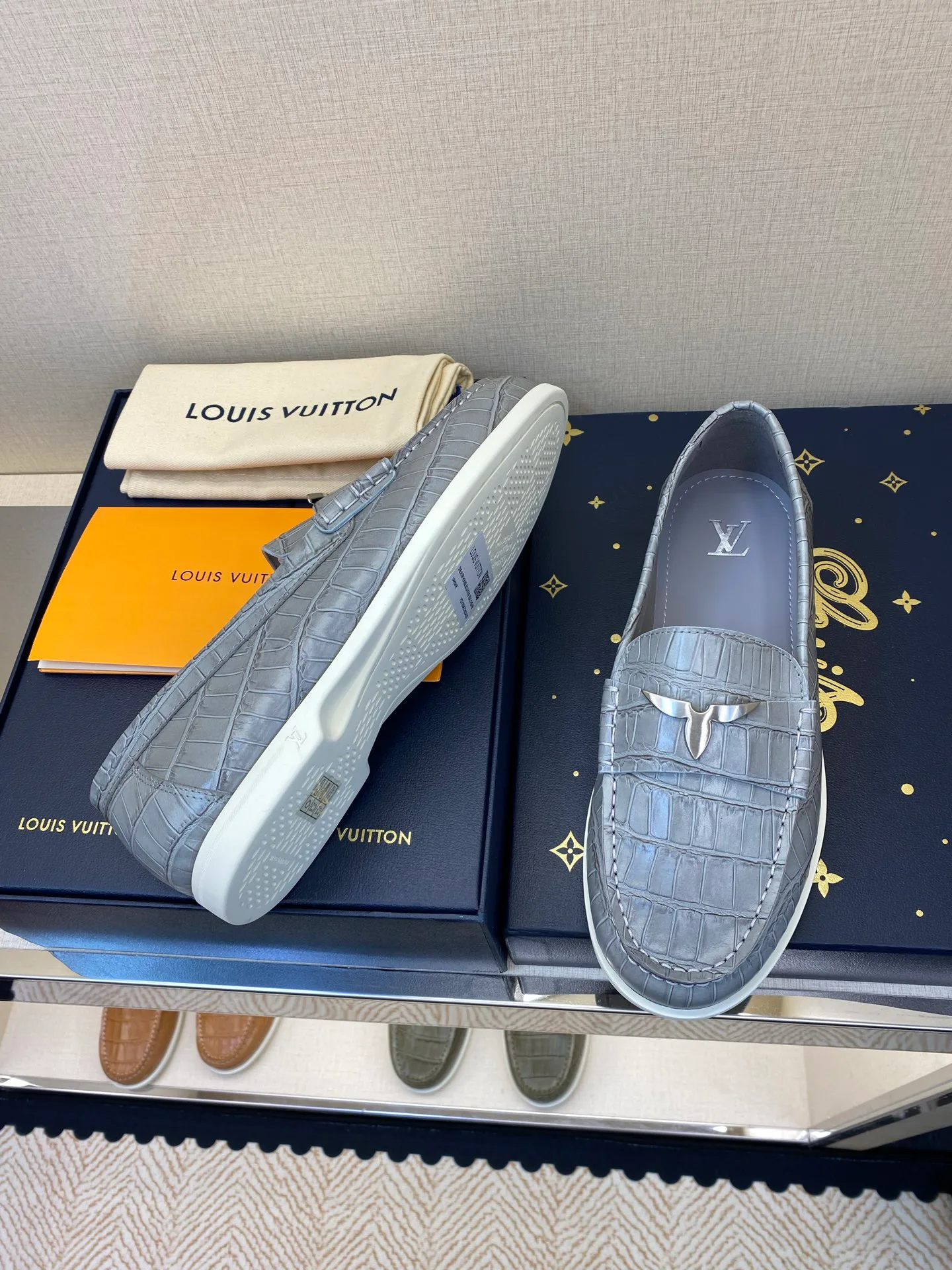Лоферы И Туфли Мужские Louis Vuitton 18586344