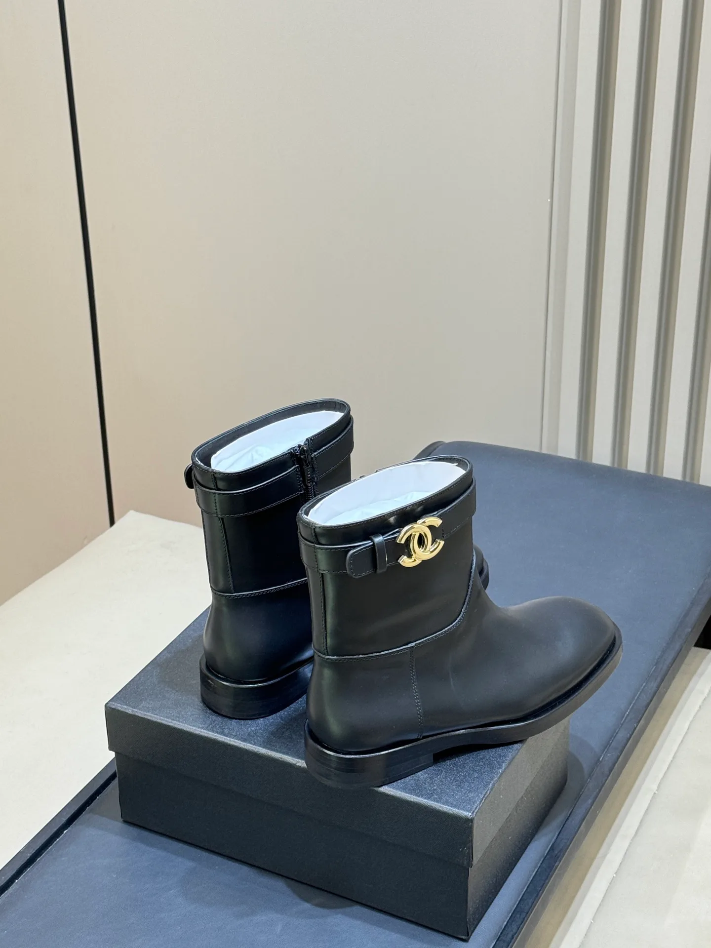 Women's Ankle Boots CHANEL 18072871