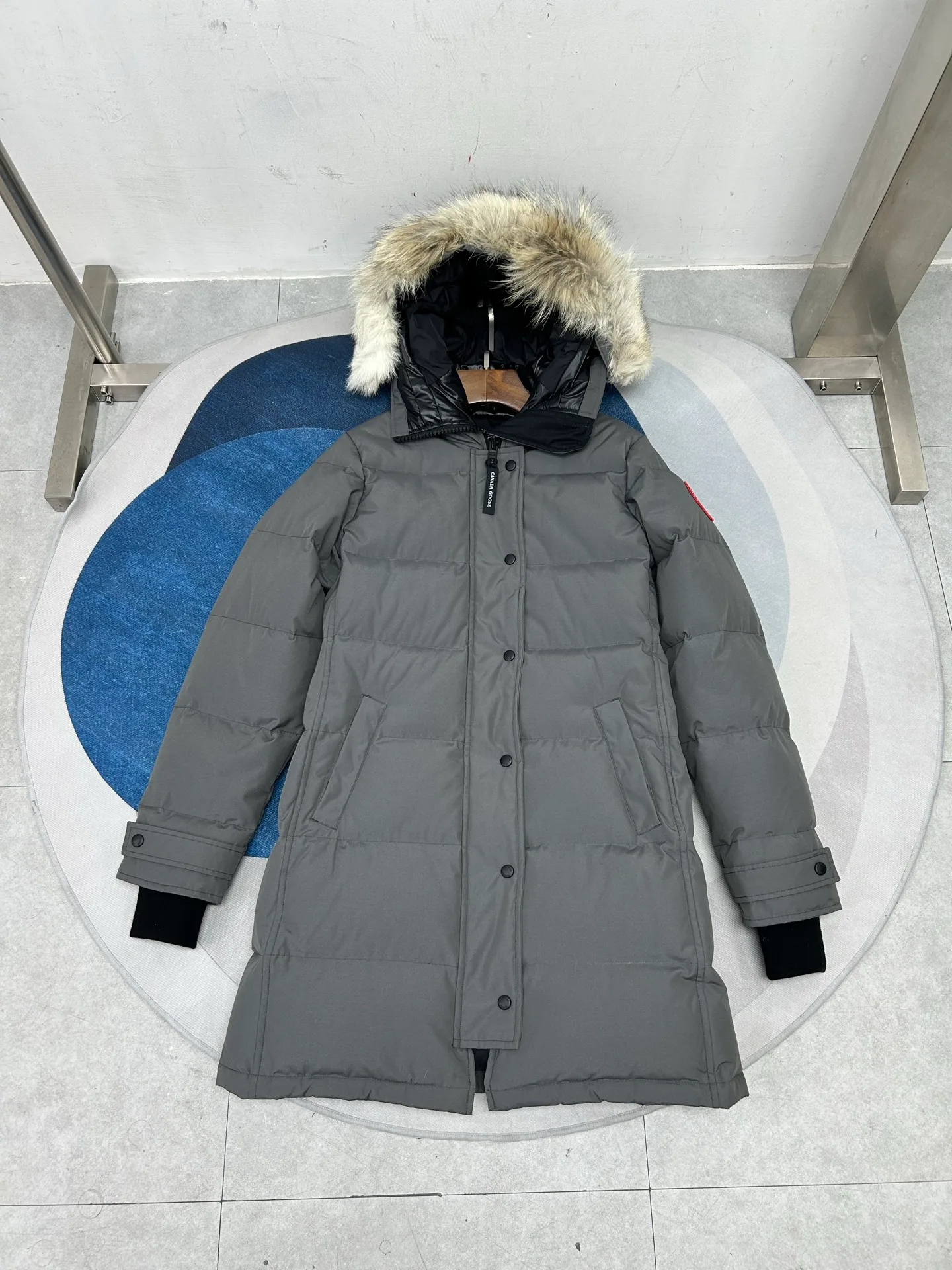 Women's Jackets And Down Jackets CANADA GOOSE 18188605