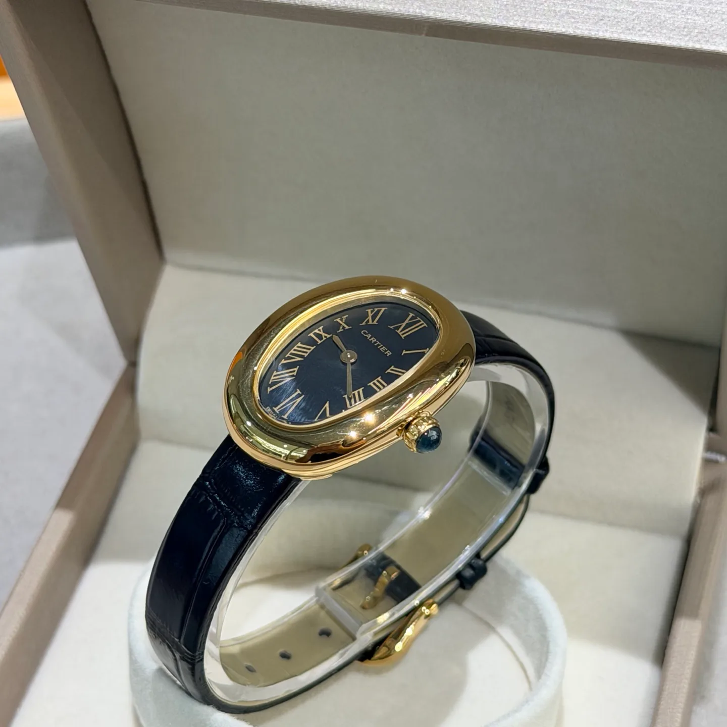 Women's Watches CARTIER 18362061