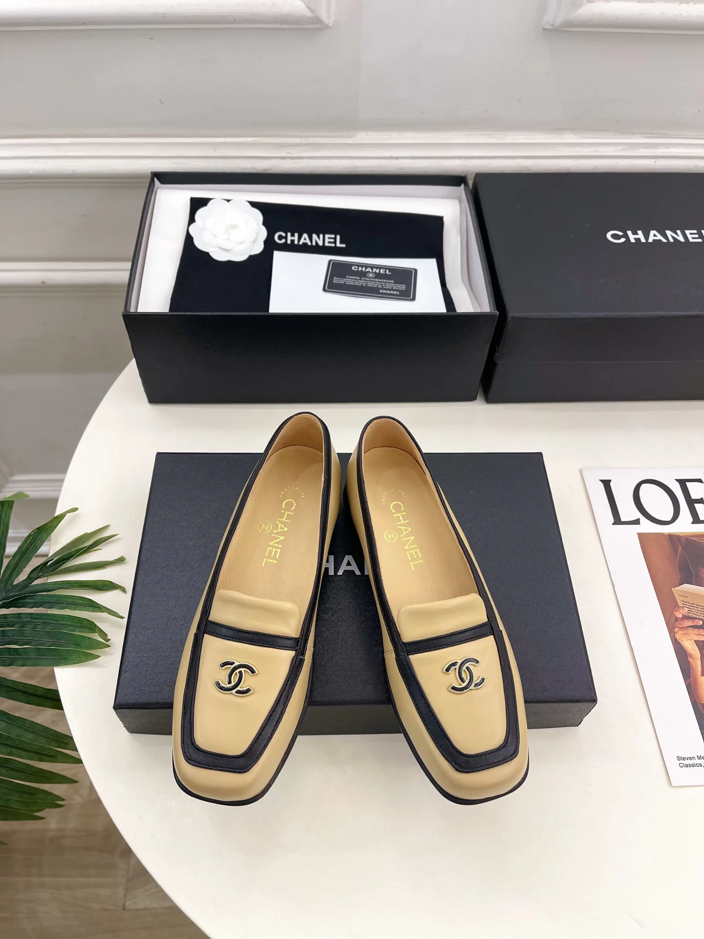 Women's Loafers And Moccasins CHANEL 18034984