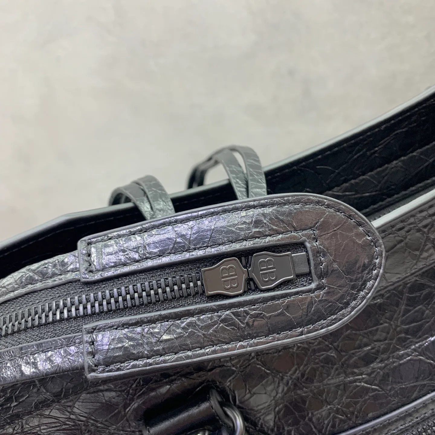 Women's Classic Handbags BALENCIAGA 18136372