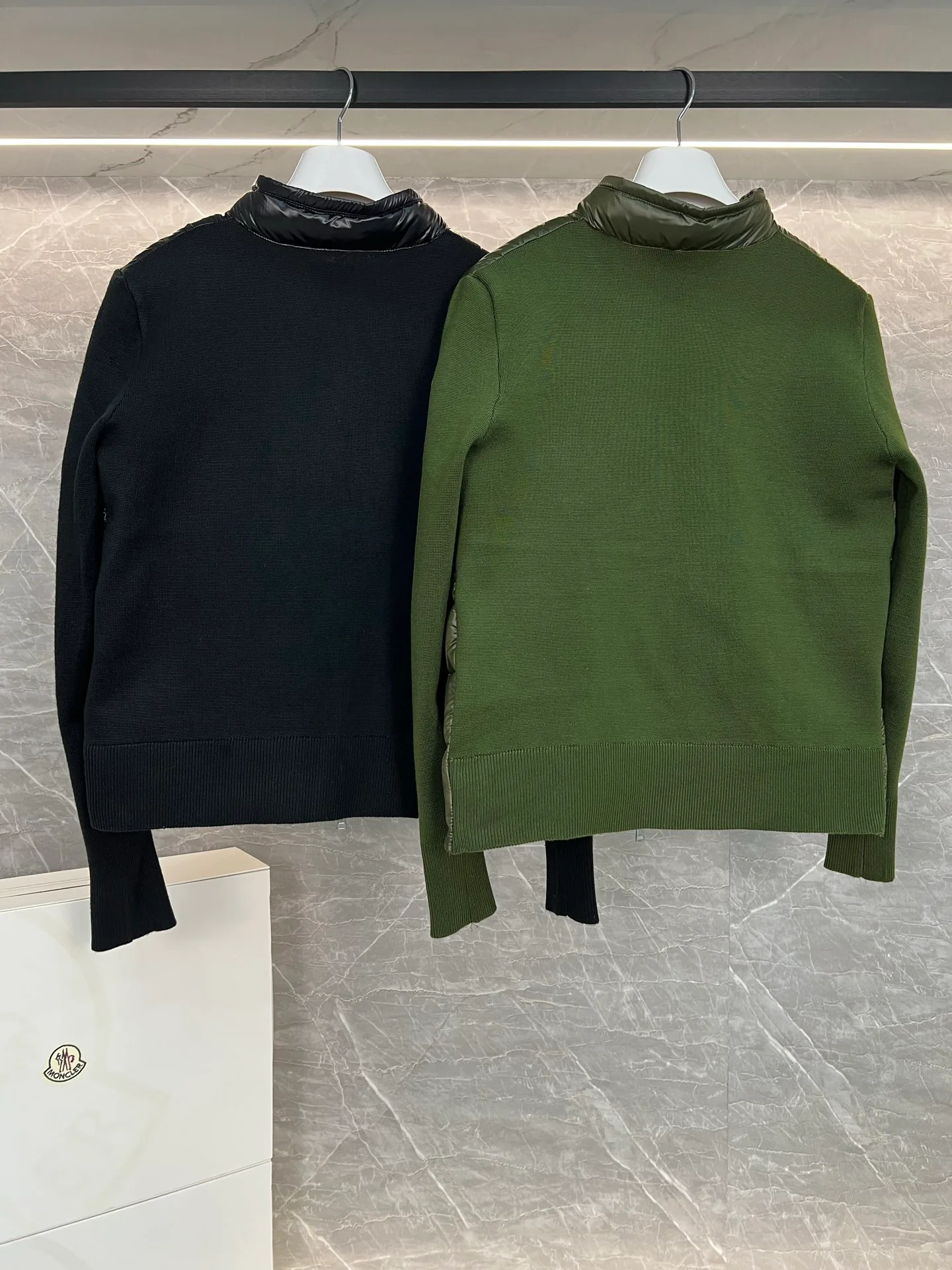 Куртки И Пуховики Мужские Moncler 18599828