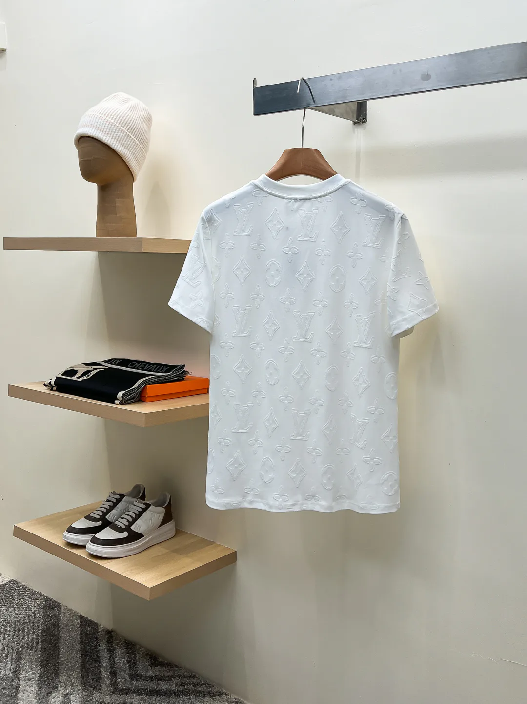 Men's T-Shirts LOUIS VUITTON 18499405