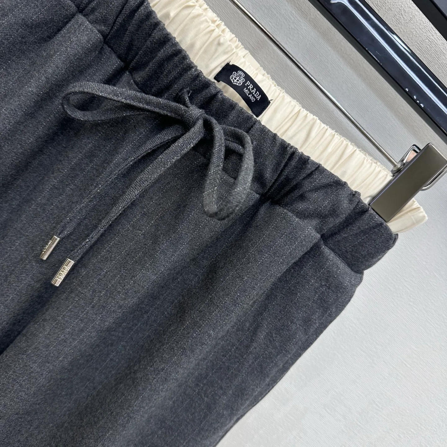 Women's Trousers PRADA 18432108
