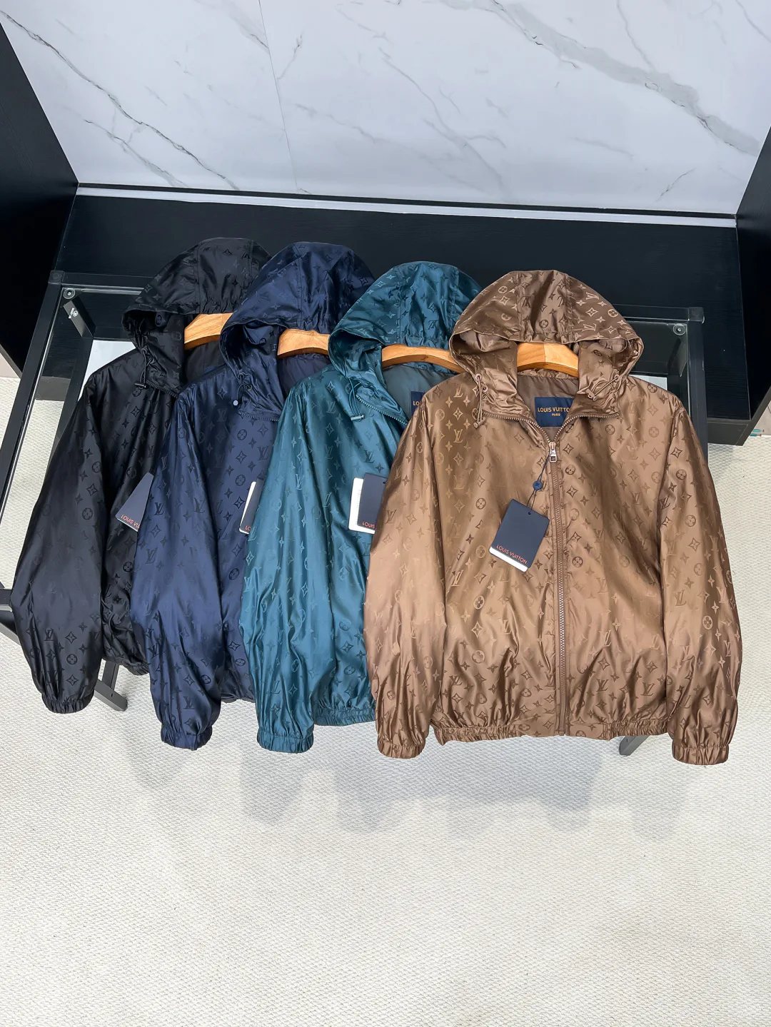 Men's Jackets And Down Jackets LOUIS VUITTON 18499127