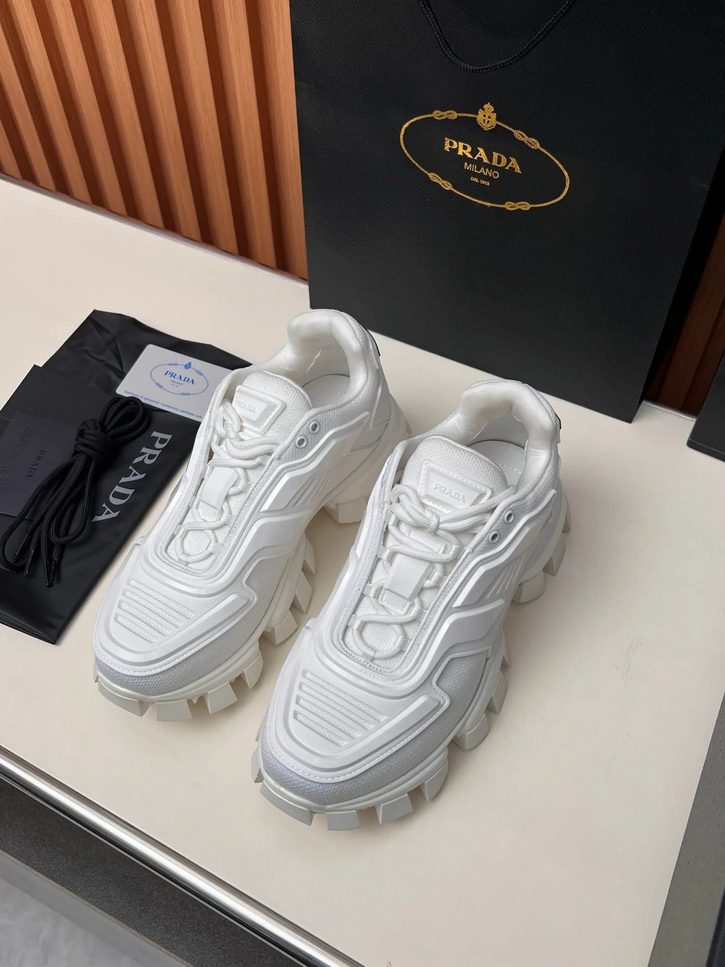 Women's Sneakers PRADA 17955142