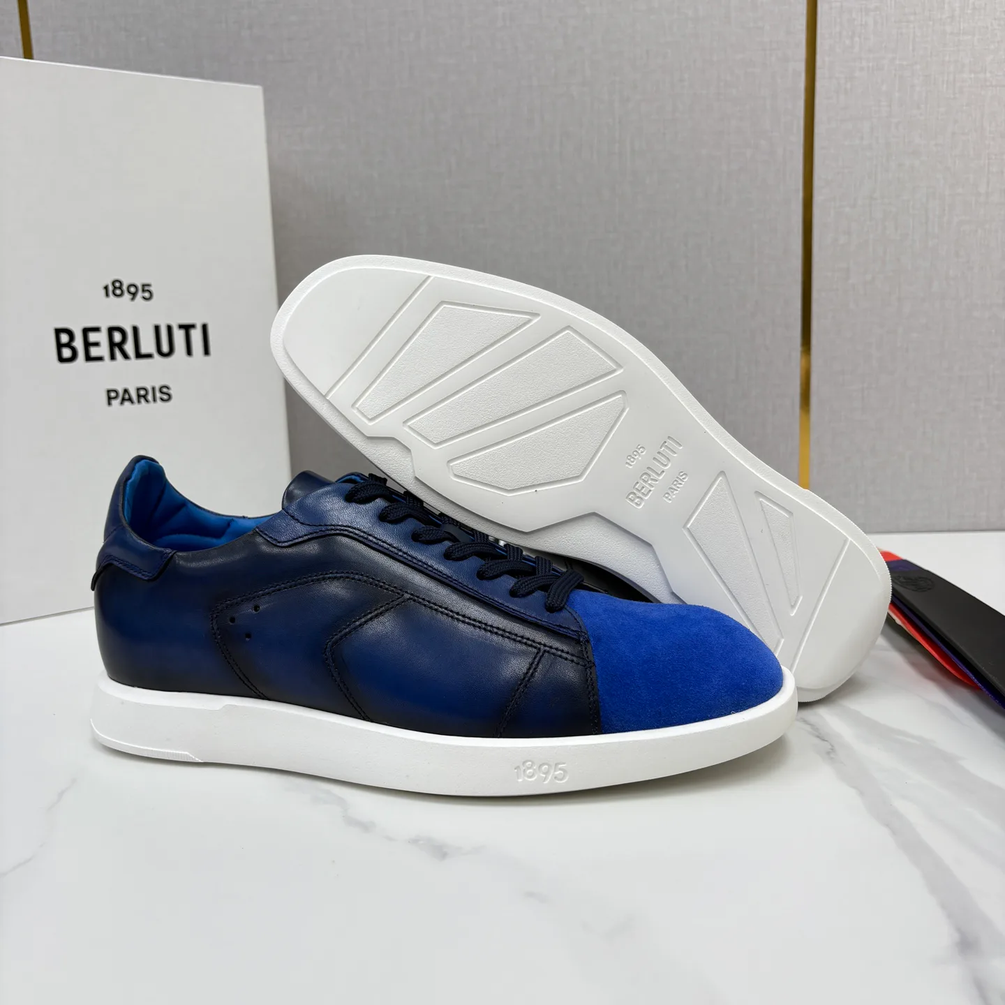 Men's Sneakers BERLUTI 17880681