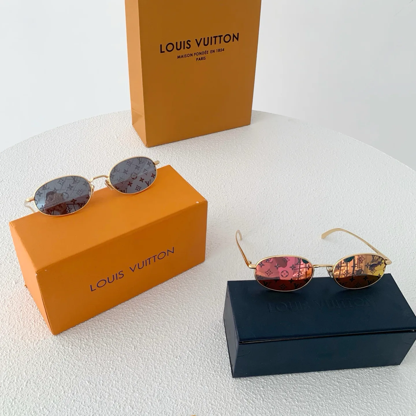 Glasses LOUIS VUITTON 18052506