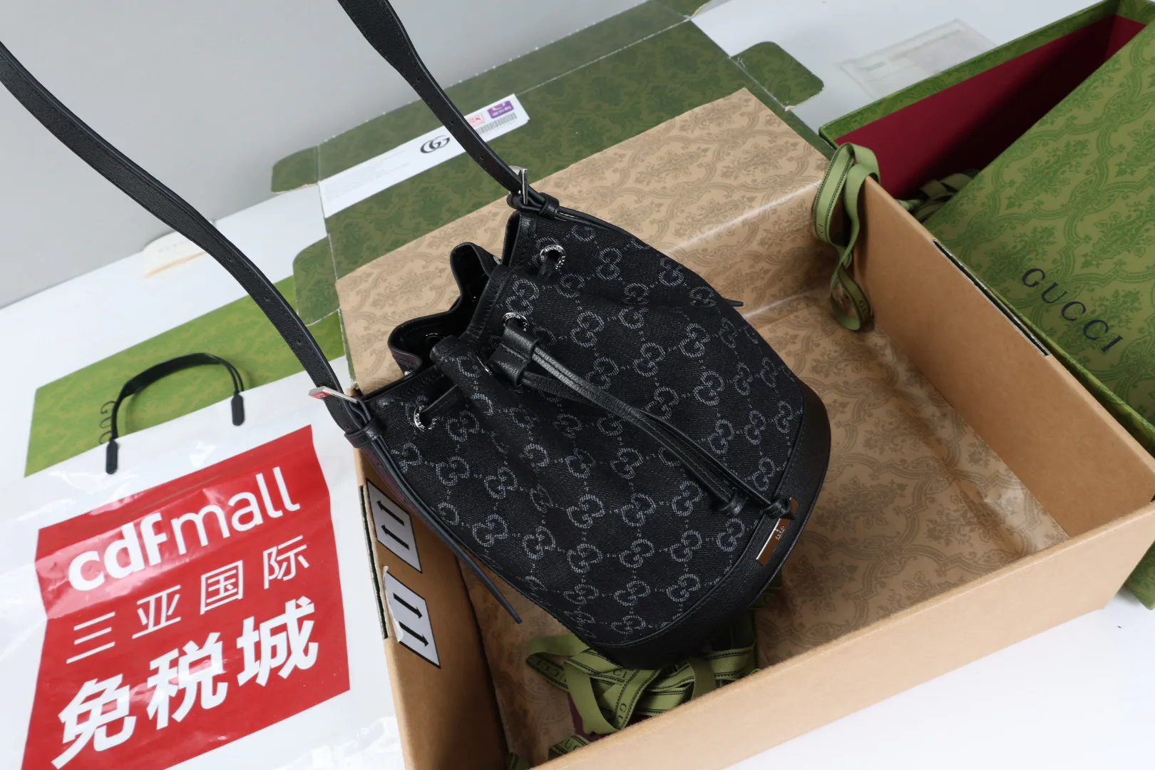 Women's Classic Handbags GUCCI 18065455